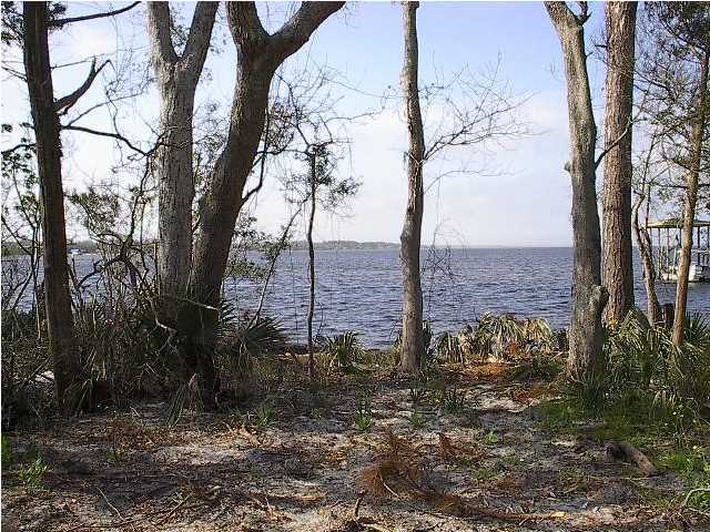 SPANISH LANDING - Land