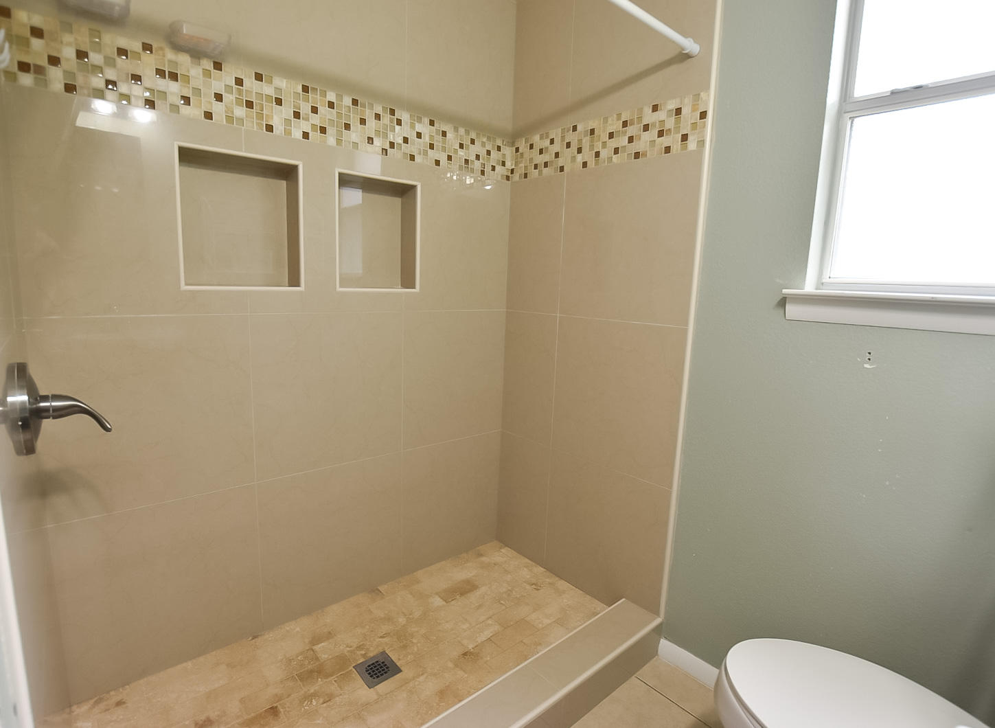 GARNIERS BEACH 5TH - Residential