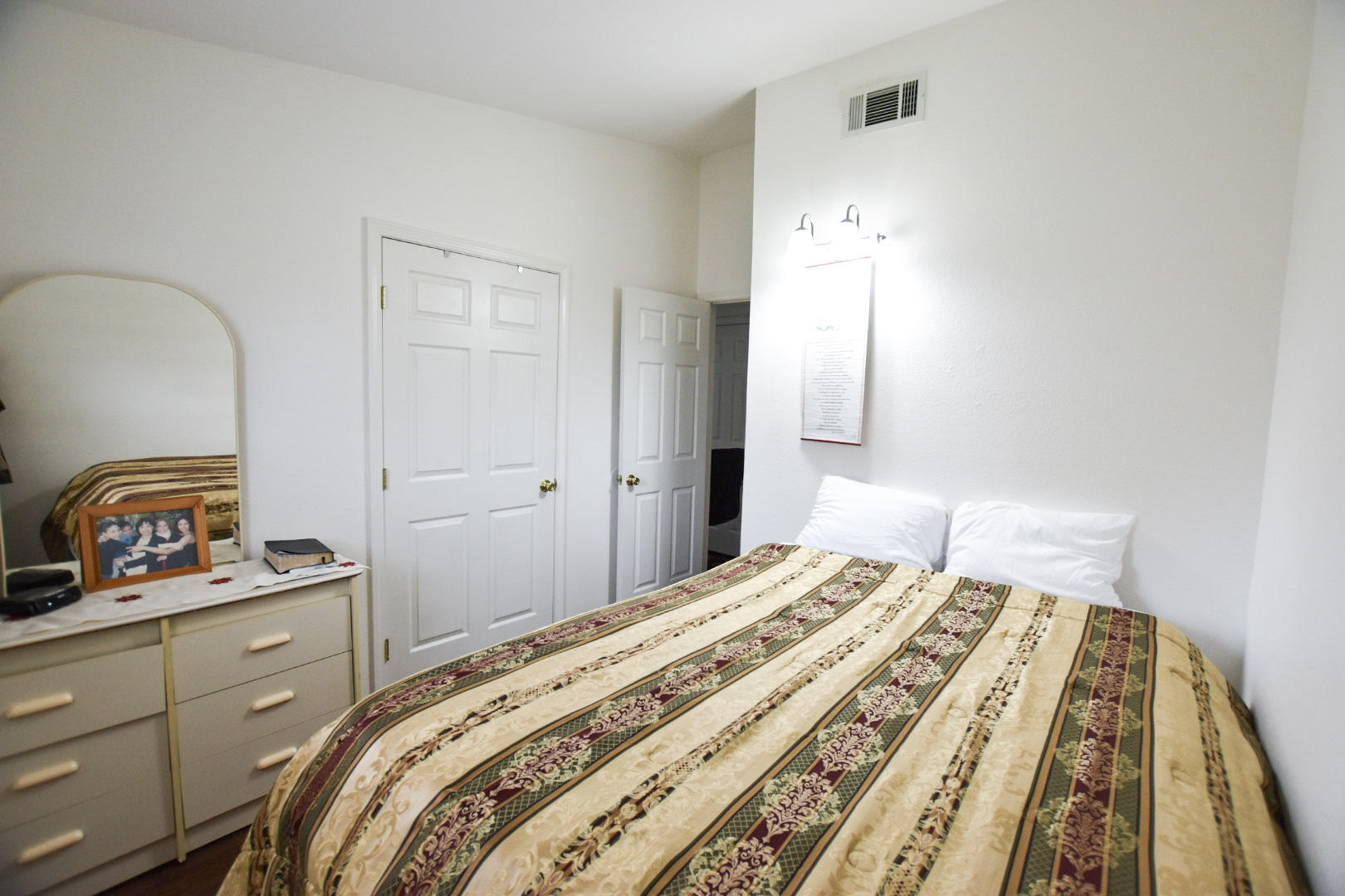 GARNIERS BEACH 5TH - Residential