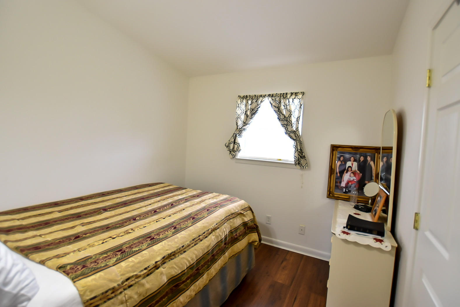 GARNIERS BEACH 5TH - Residential