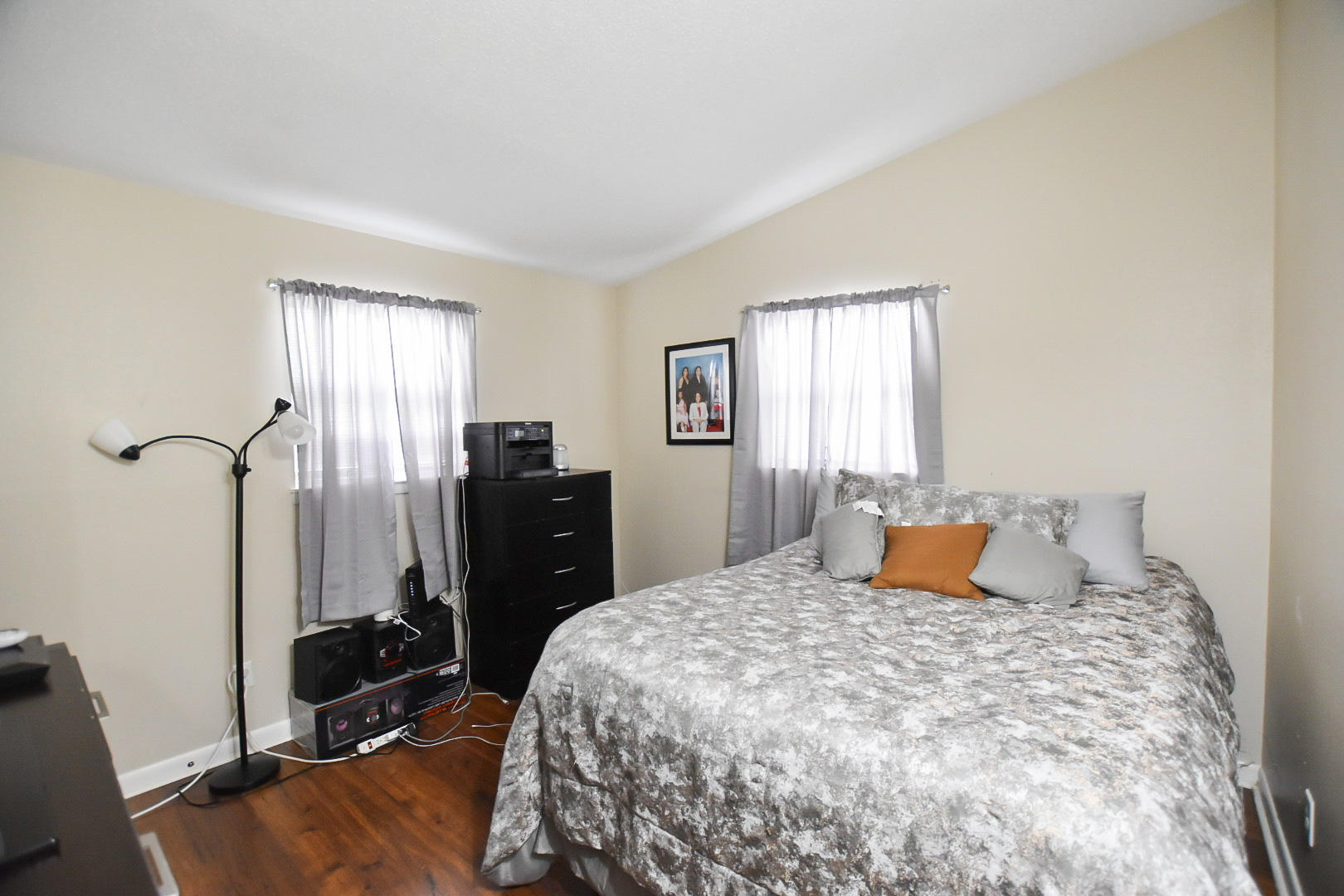 GARNIERS BEACH 5TH - Residential