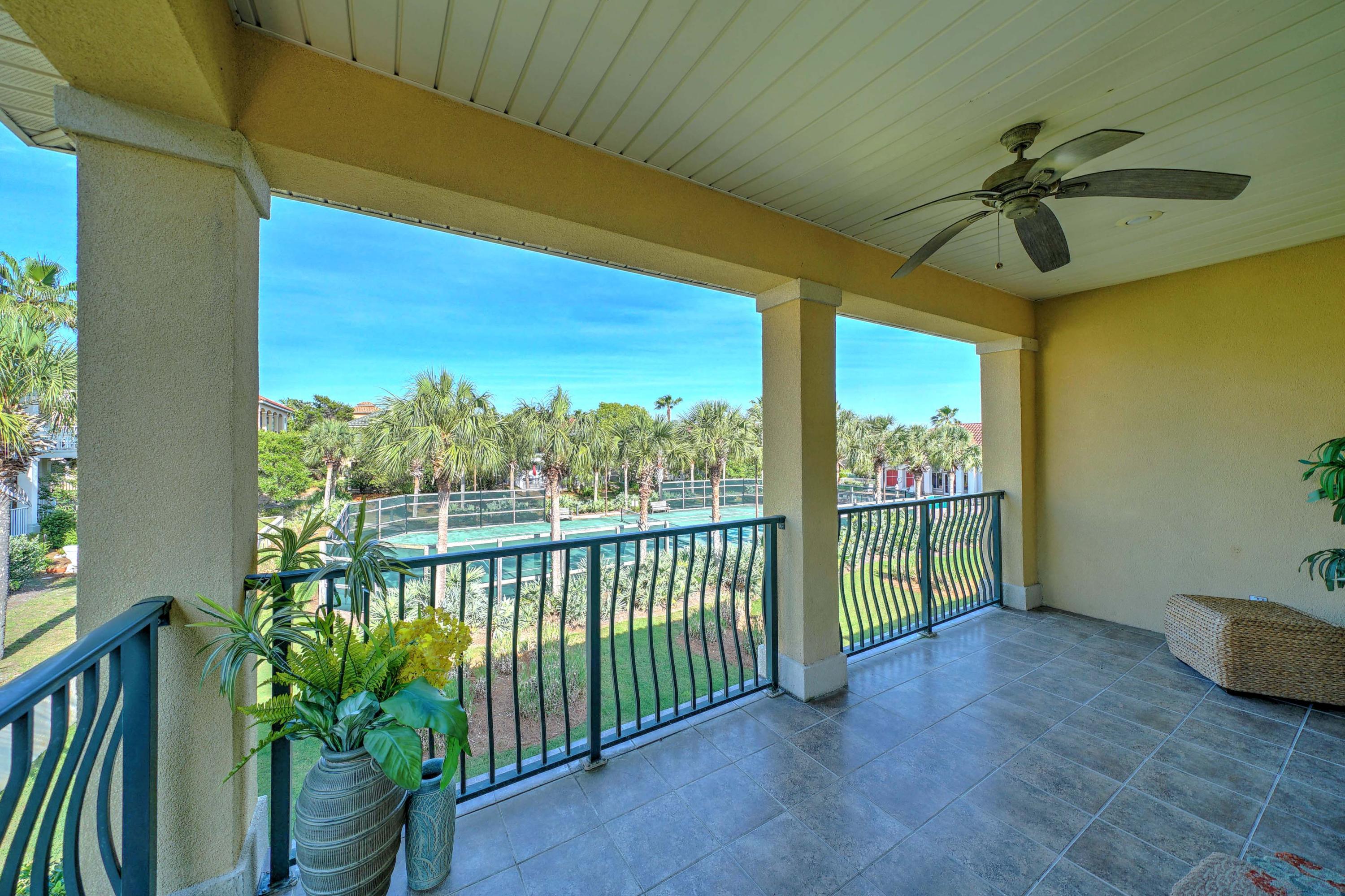 LA VALENCIA BEACH RESORT - Residential