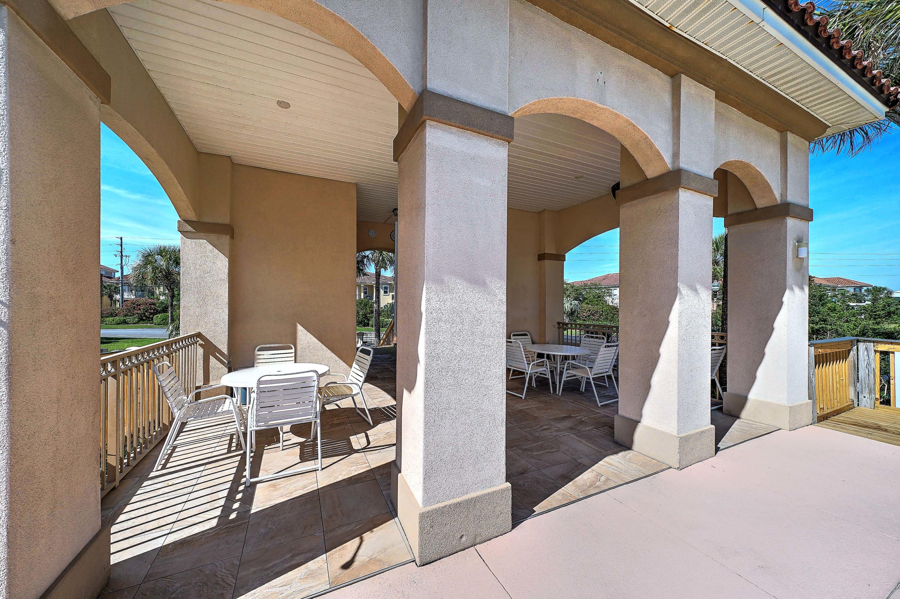 LA VALENCIA BEACH RESORT - Residential