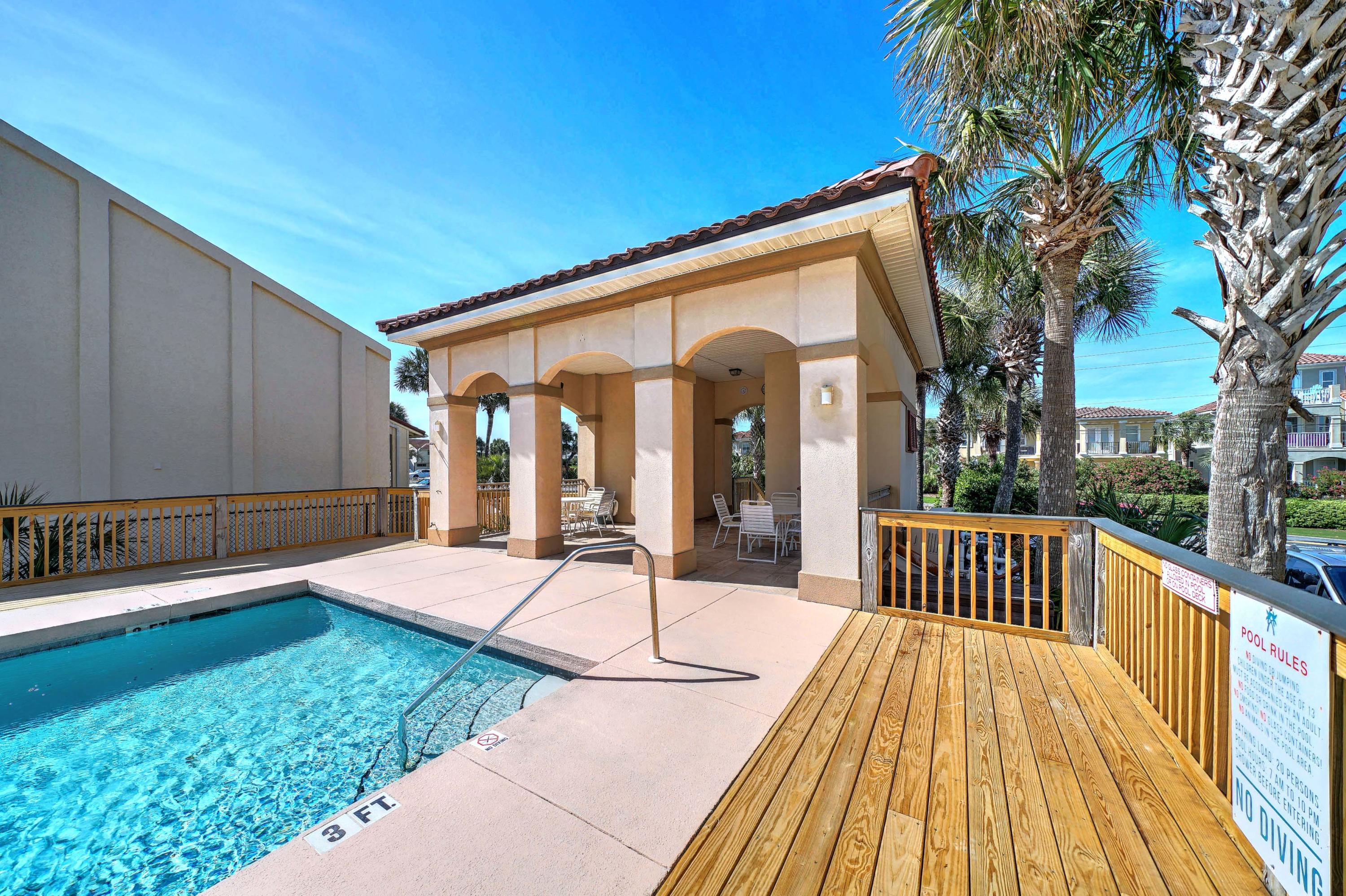 LA VALENCIA BEACH RESORT - Residential