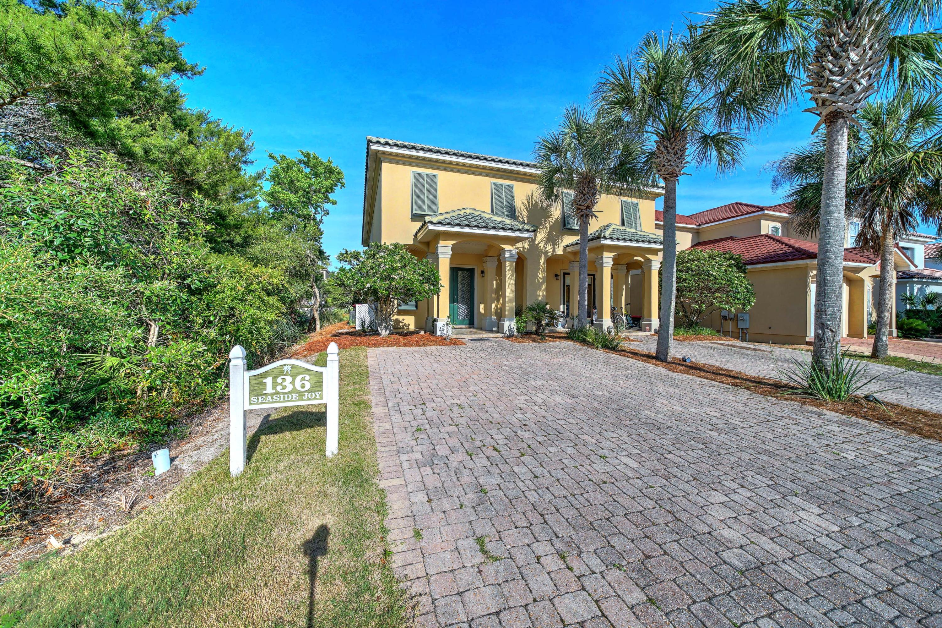 LA VALENCIA BEACH RESORT - Residential