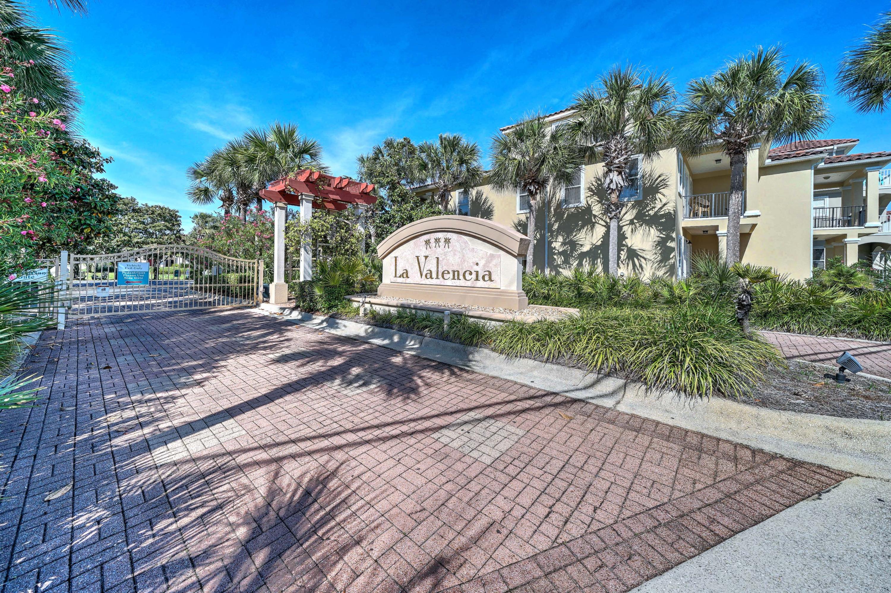 LA VALENCIA BEACH RESORT - Residential