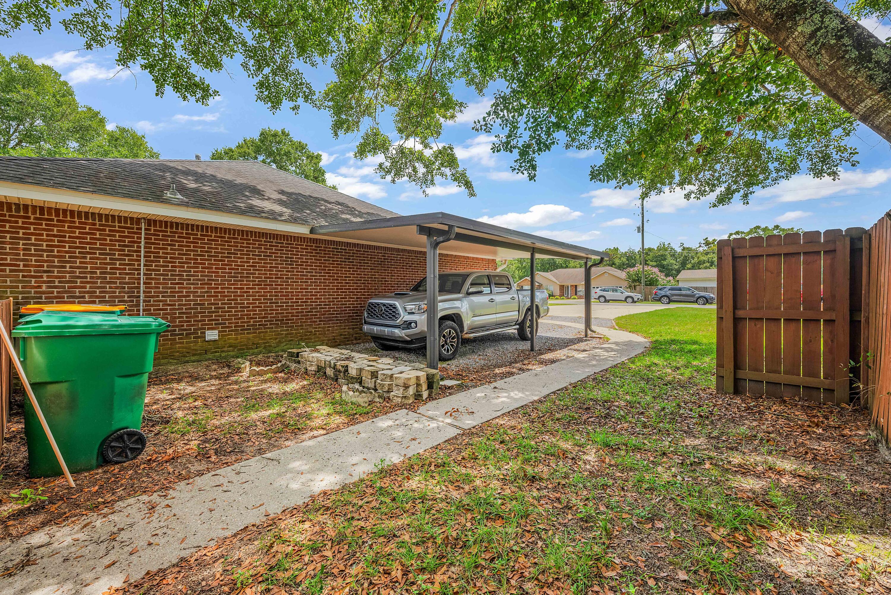 METES & BOUNDS - Residential