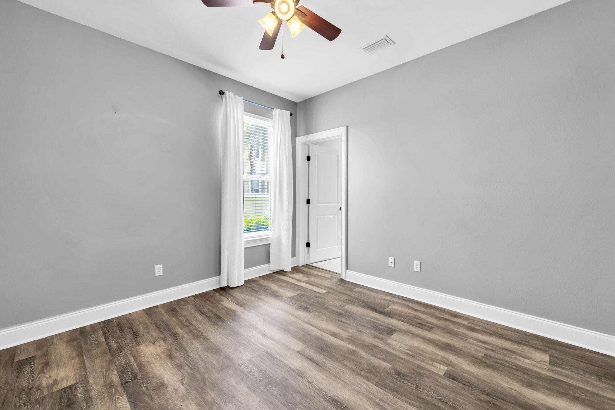 TOPSAIL VILLAGE - Residential