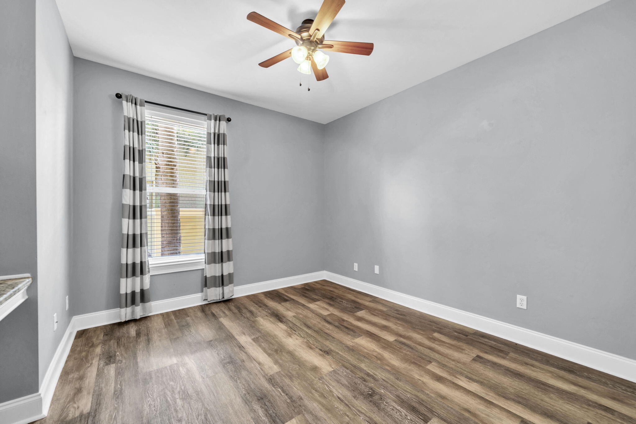 TOPSAIL VILLAGE - Residential
