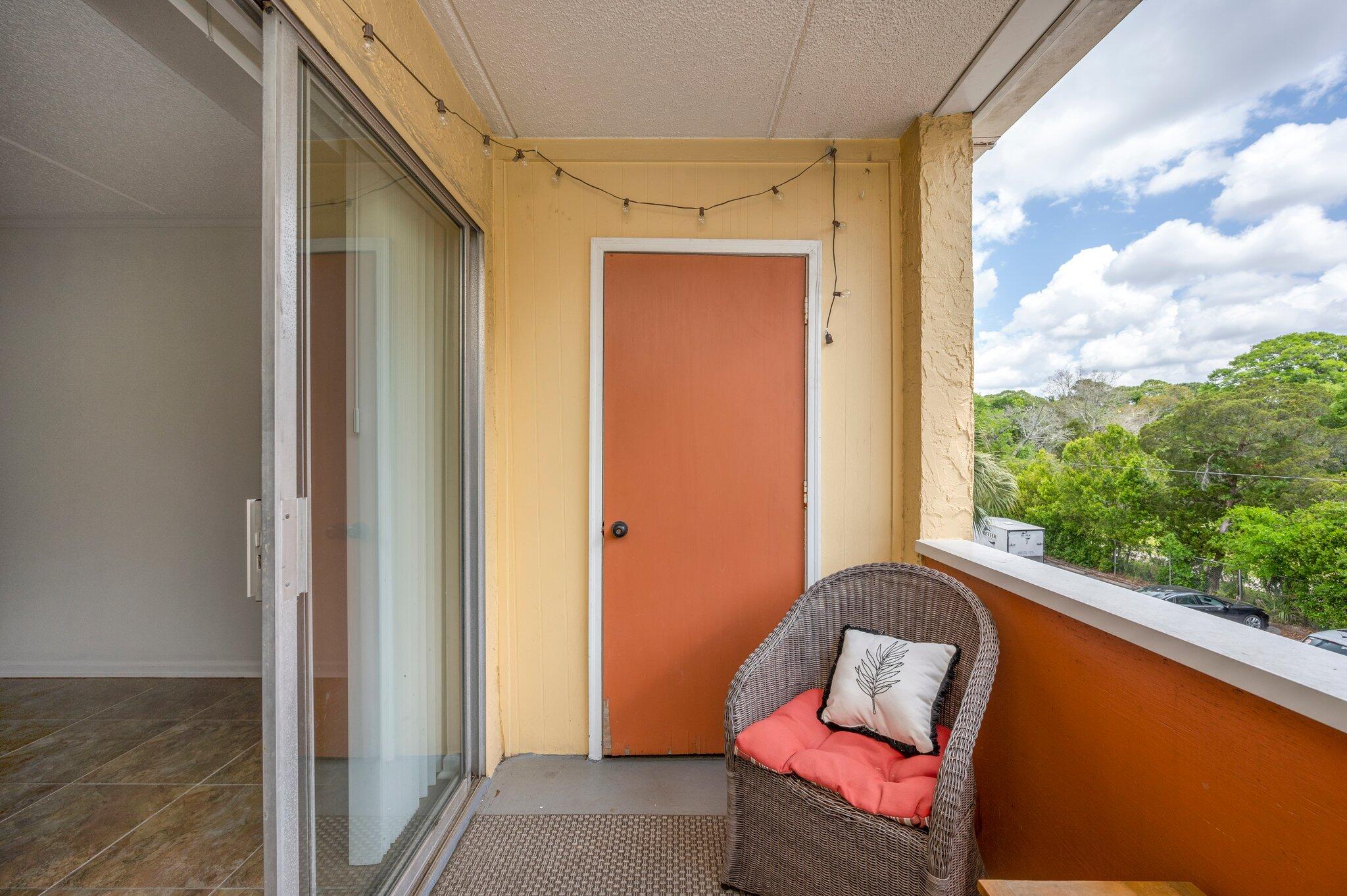 CEDARS CONDO - Residential