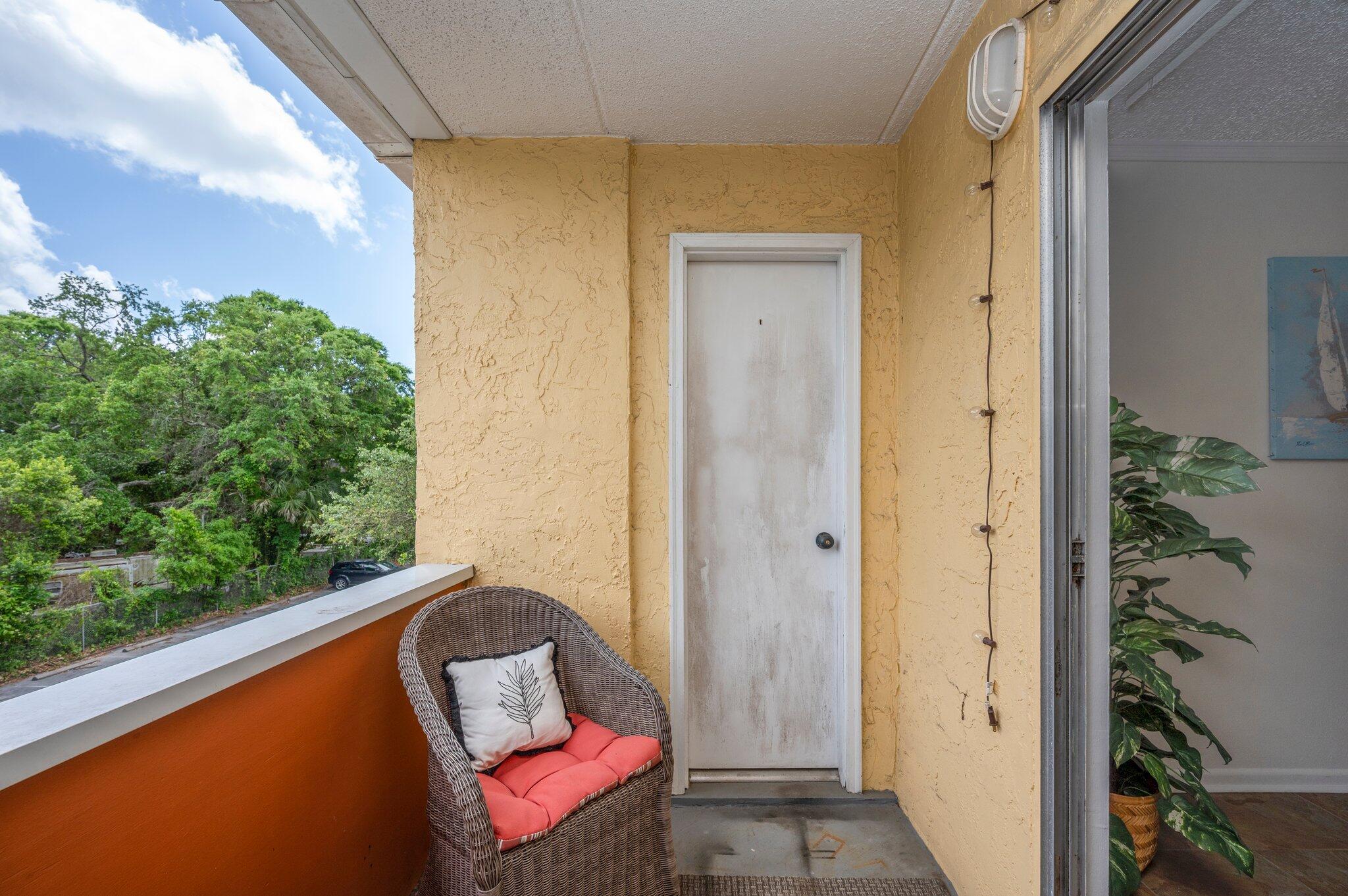 CEDARS CONDO - Residential