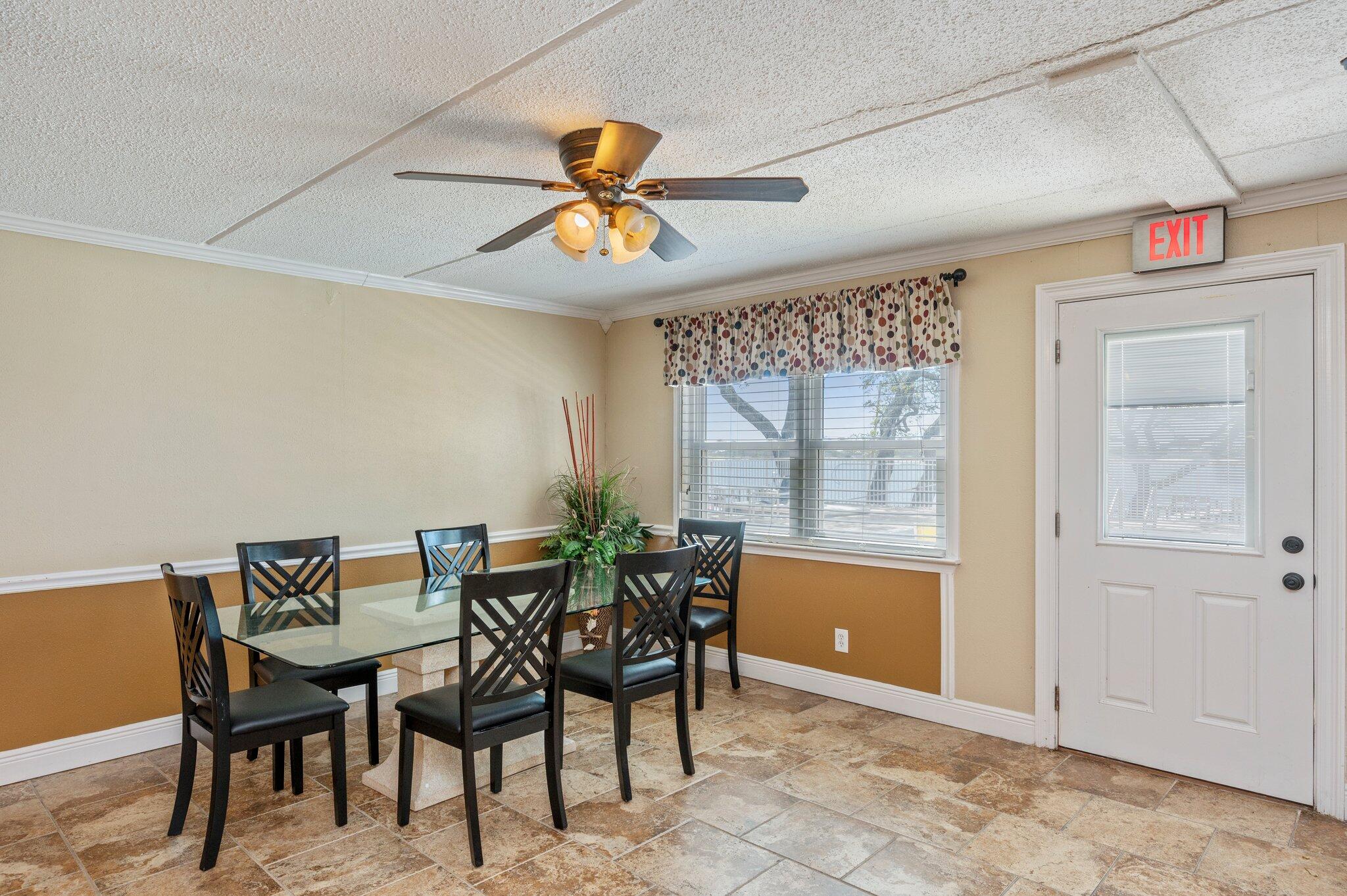 CEDARS CONDO - Residential