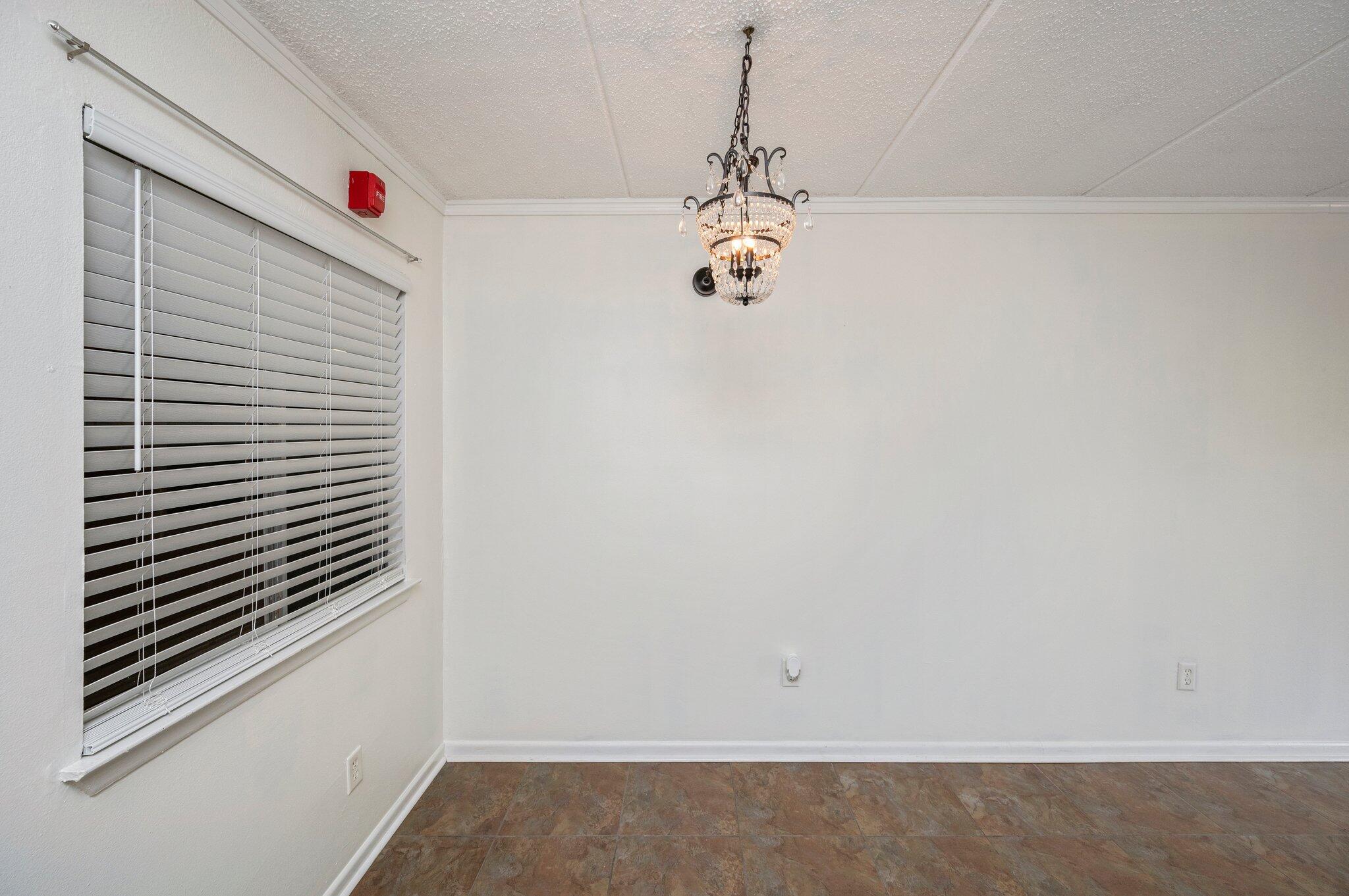 CEDARS CONDO - Residential