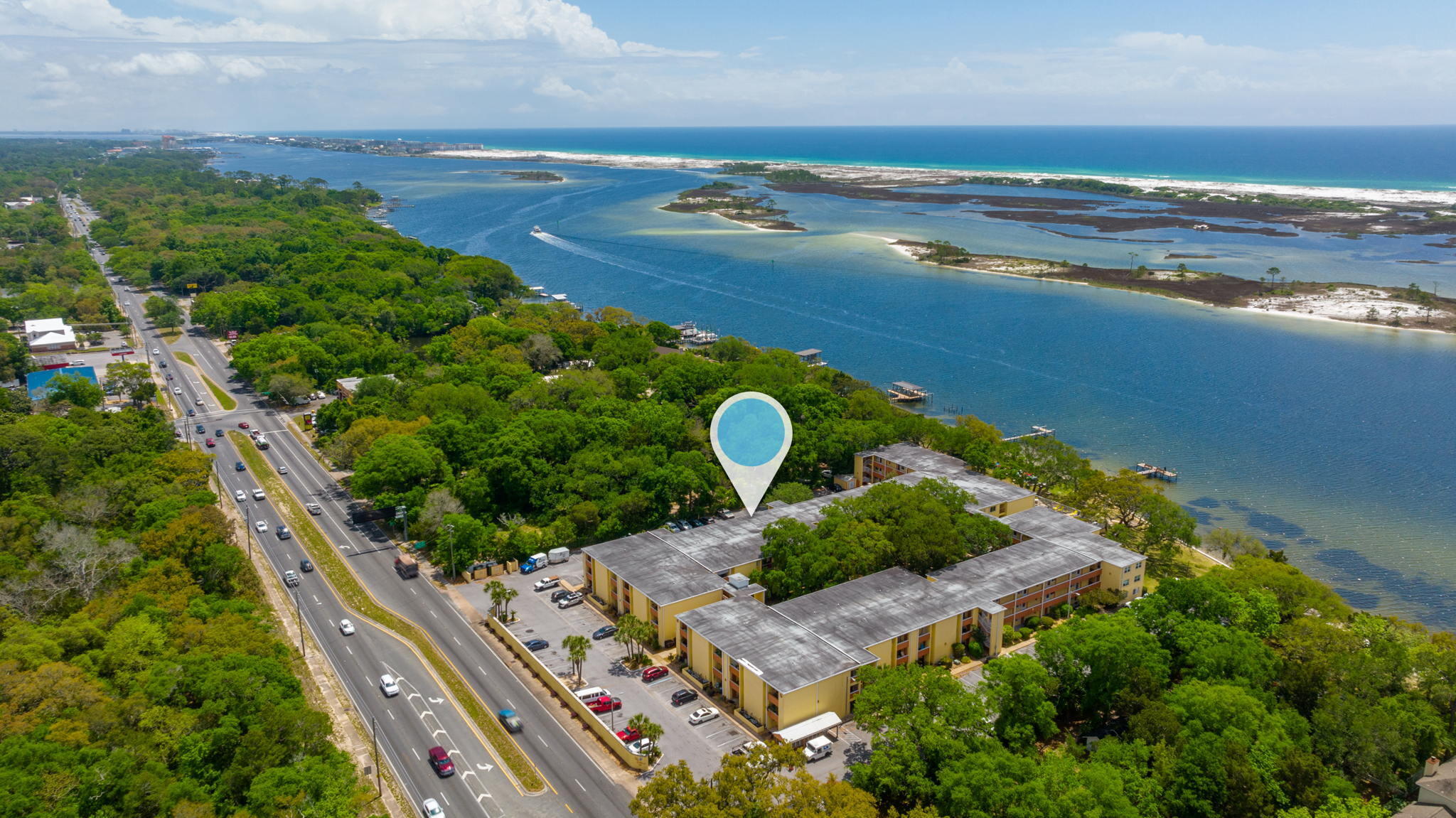 CEDARS CONDO - Residential