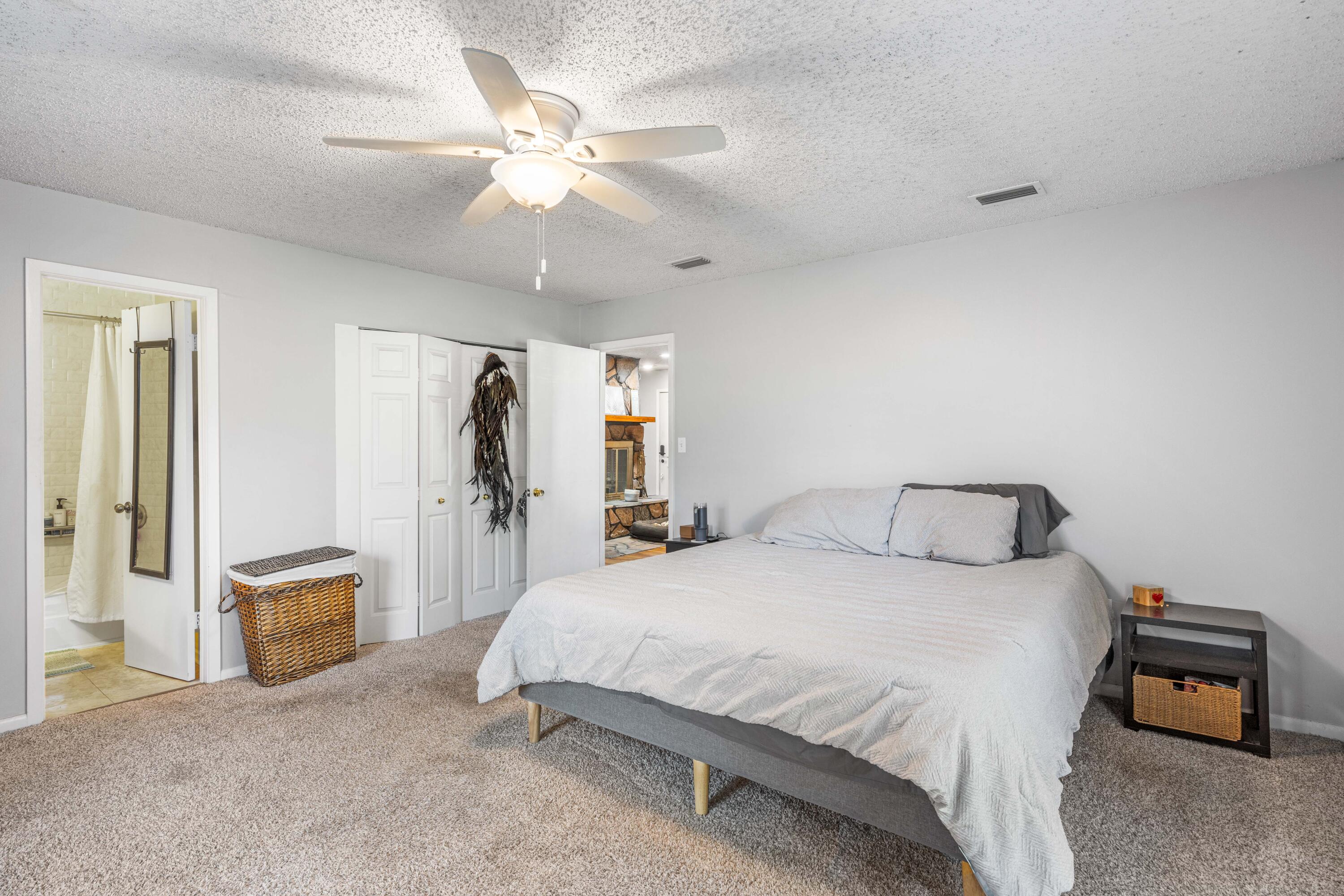 TOWN OF SANTA ROSA - Residential