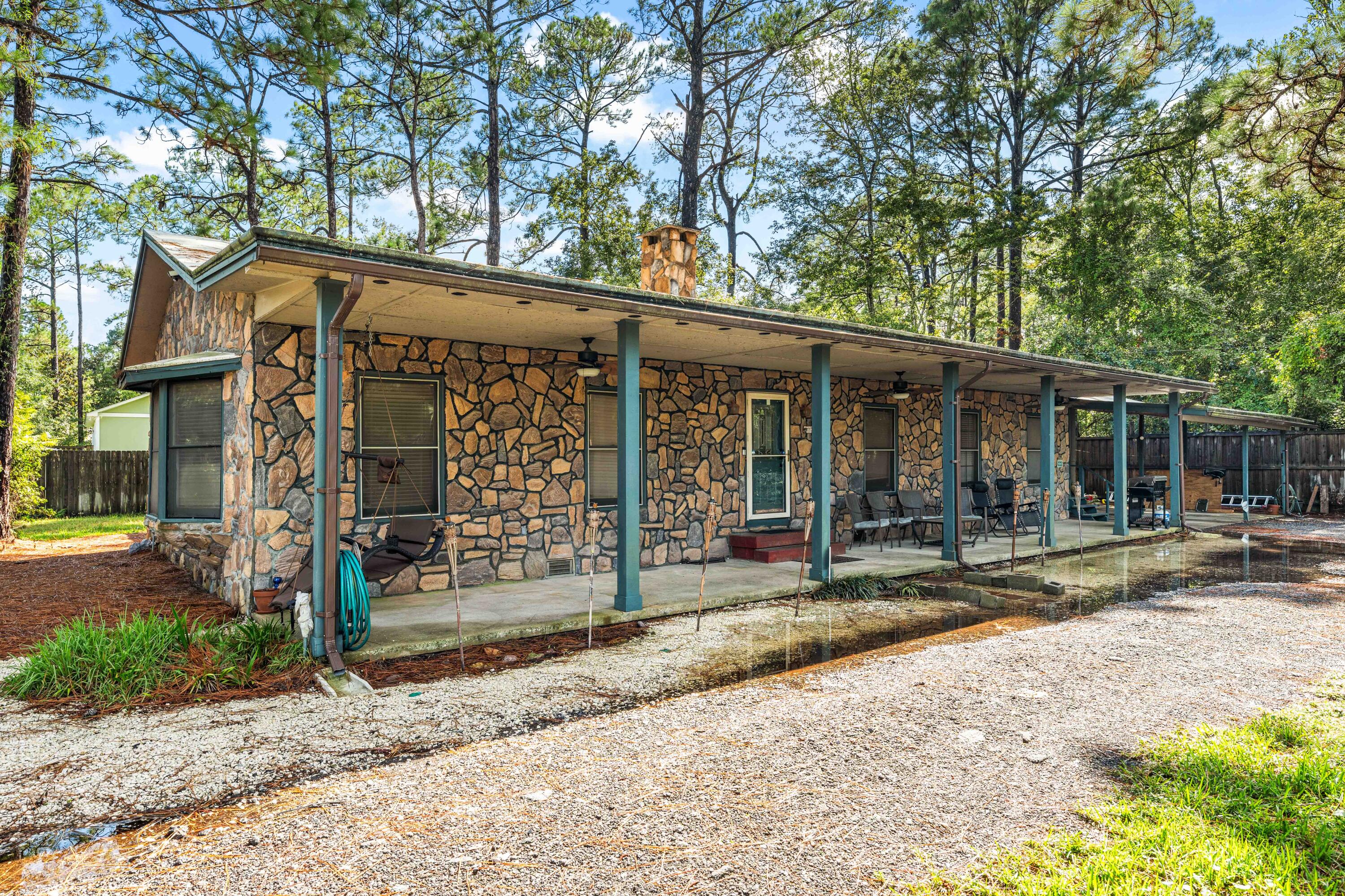 TOWN OF SANTA ROSA - Residential