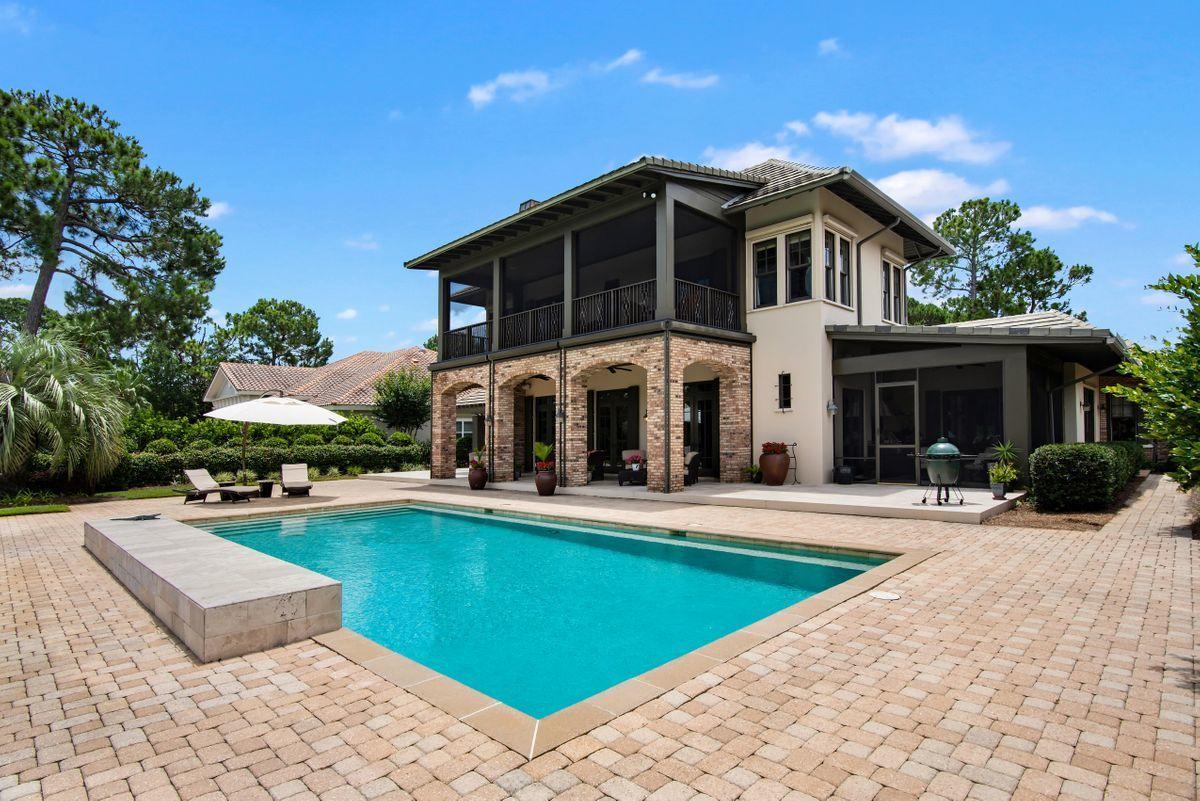 BURNT PINE - Residential