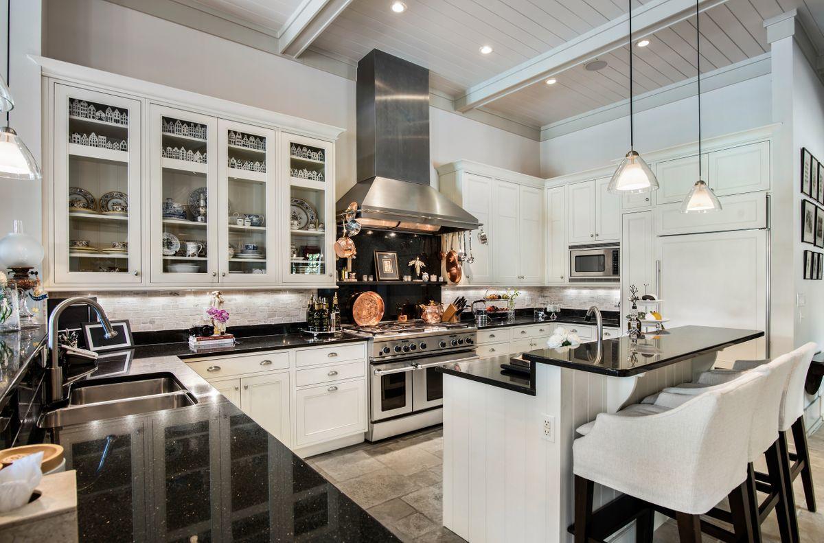 BURNT PINE - Residential