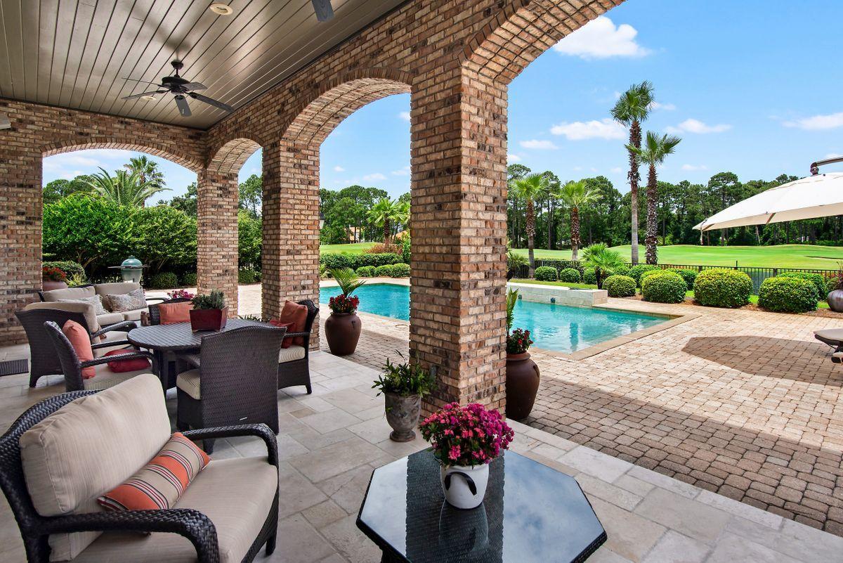 BURNT PINE - Residential