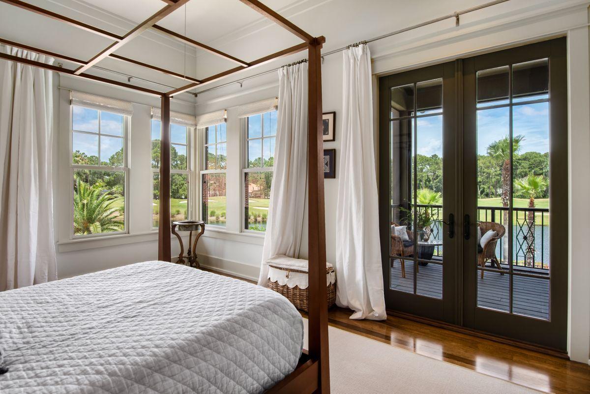 BURNT PINE - Residential