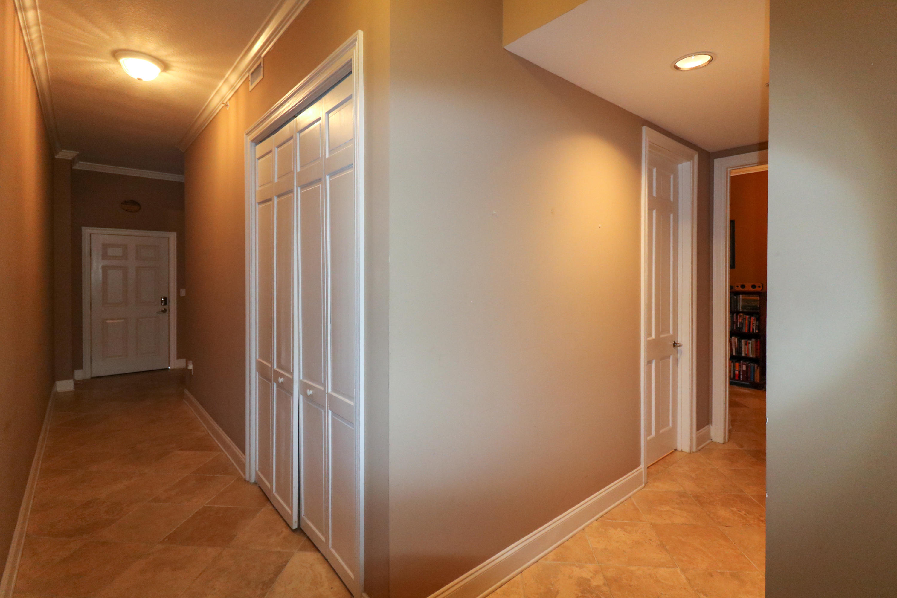 SIDES MORENO POINT WEST - Residential