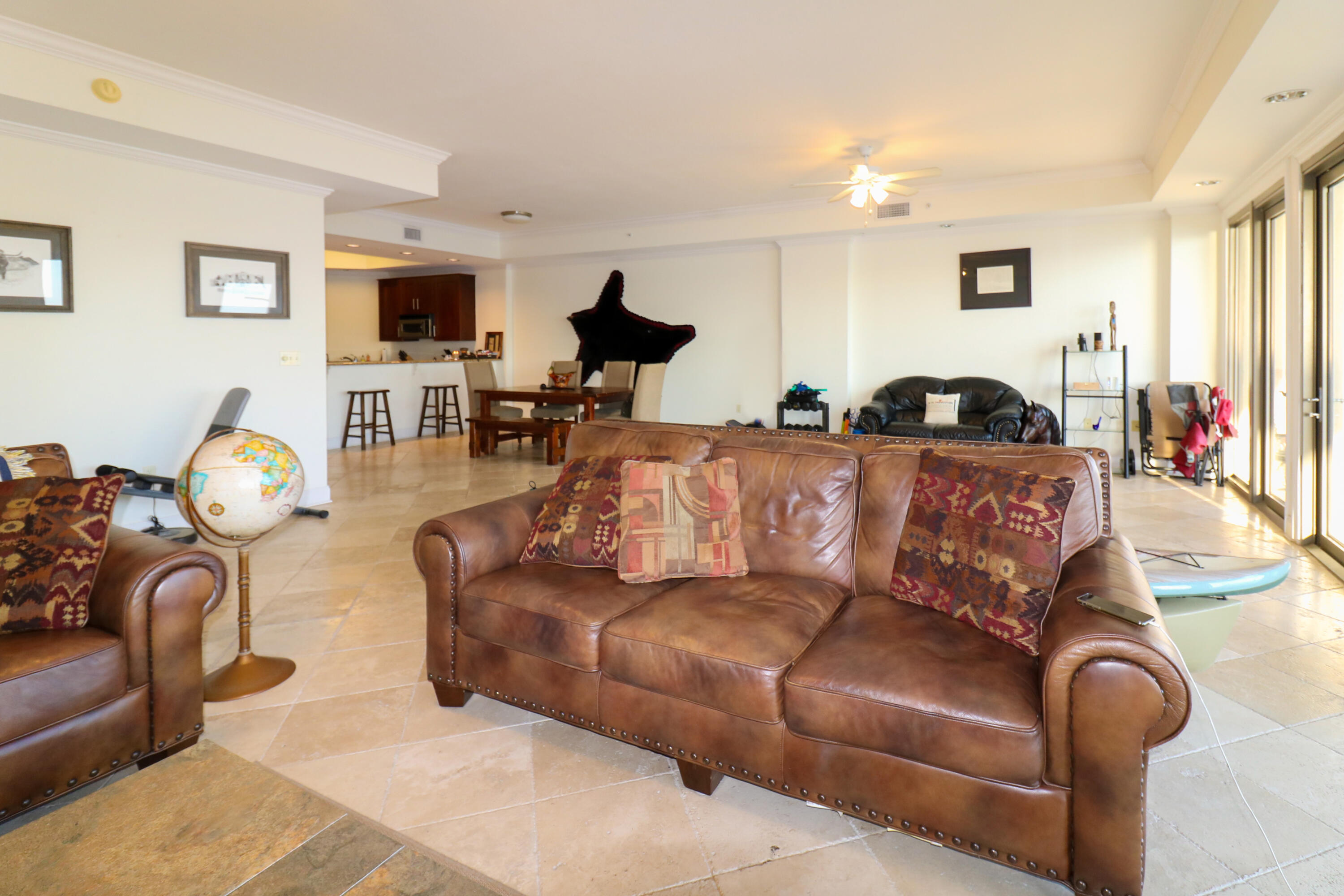 SIDES MORENO POINT WEST - Residential