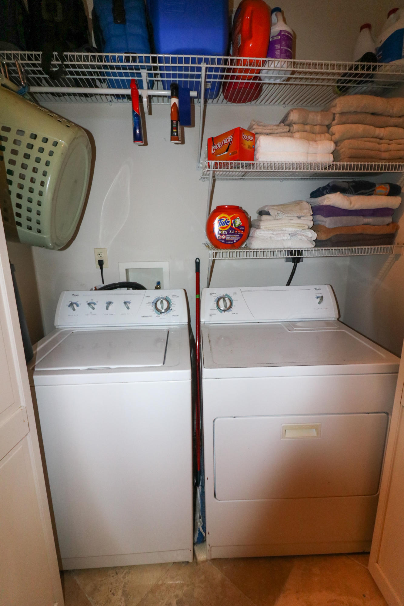 SIDES MORENO POINT WEST - Residential