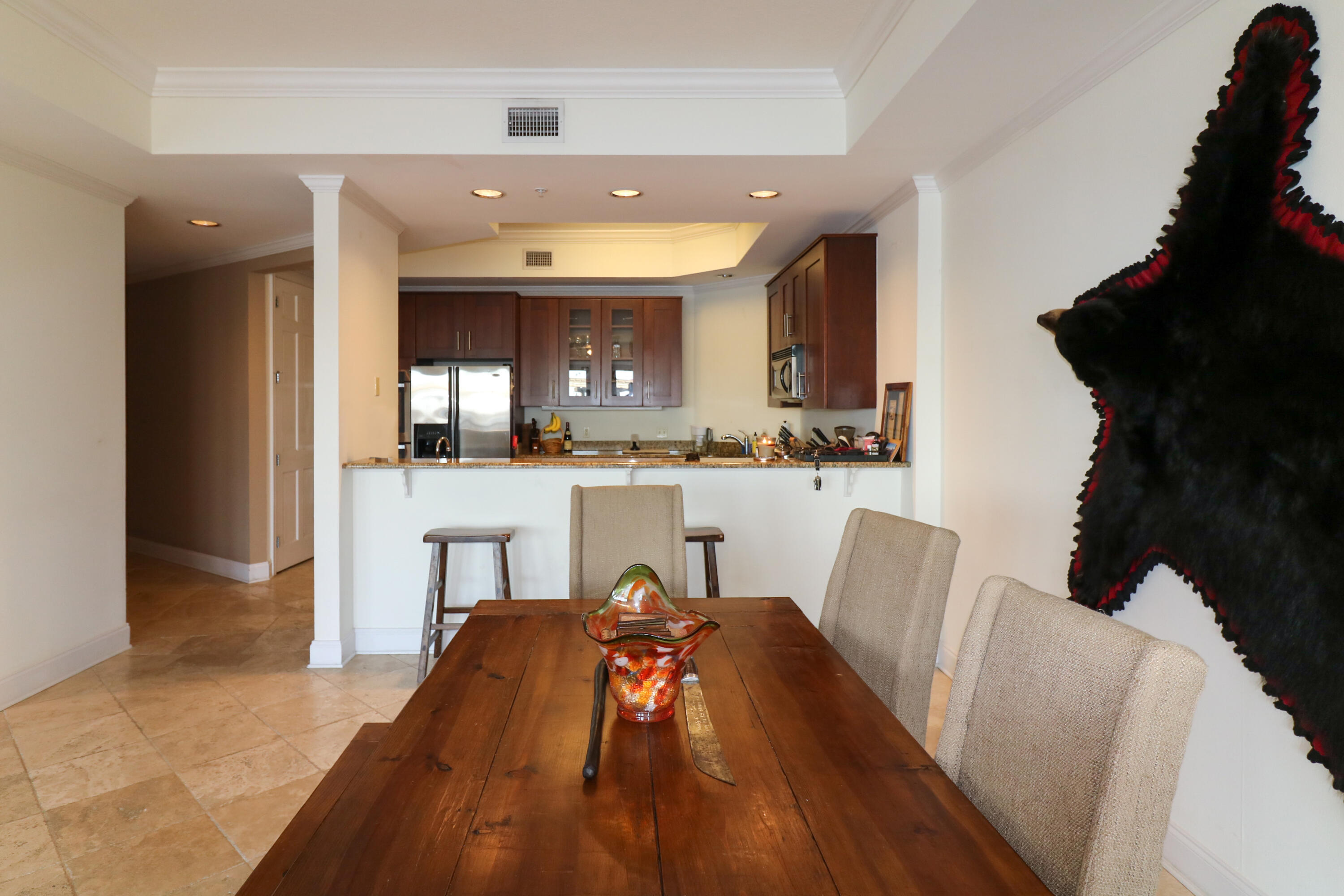 SIDES MORENO POINT WEST - Residential