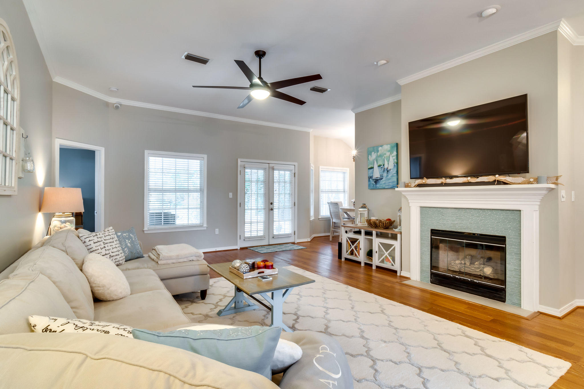 BAYSIDE - Residential