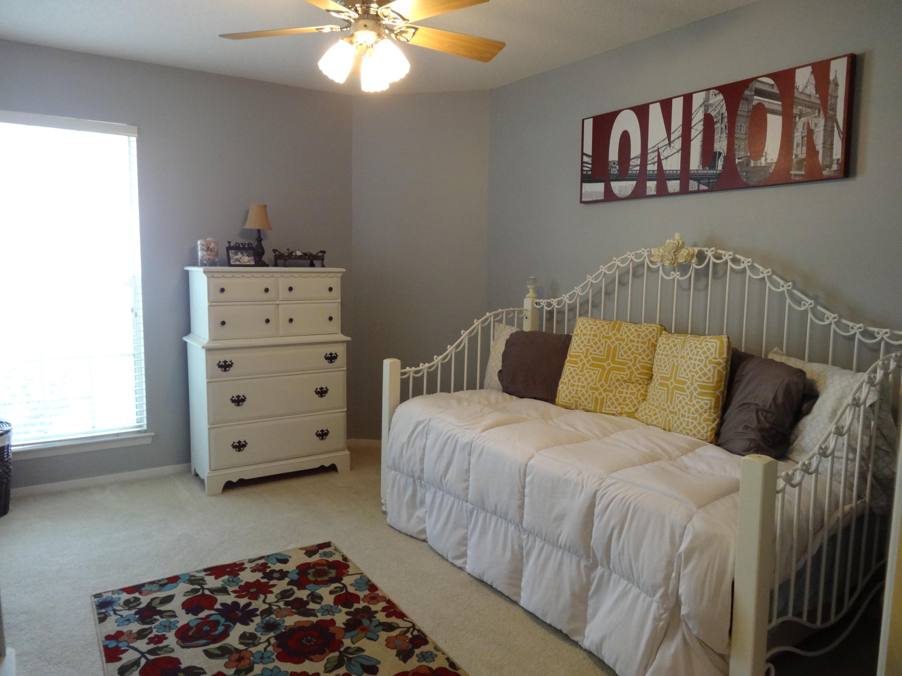 PARKWOOD LANE BLUEWATER BAY - Residential