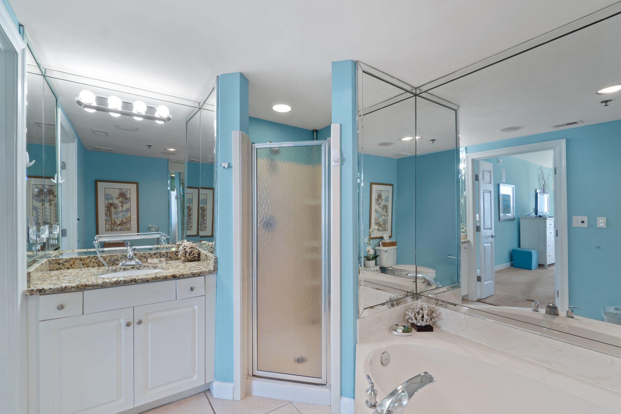 STERLING SHORES - Residential