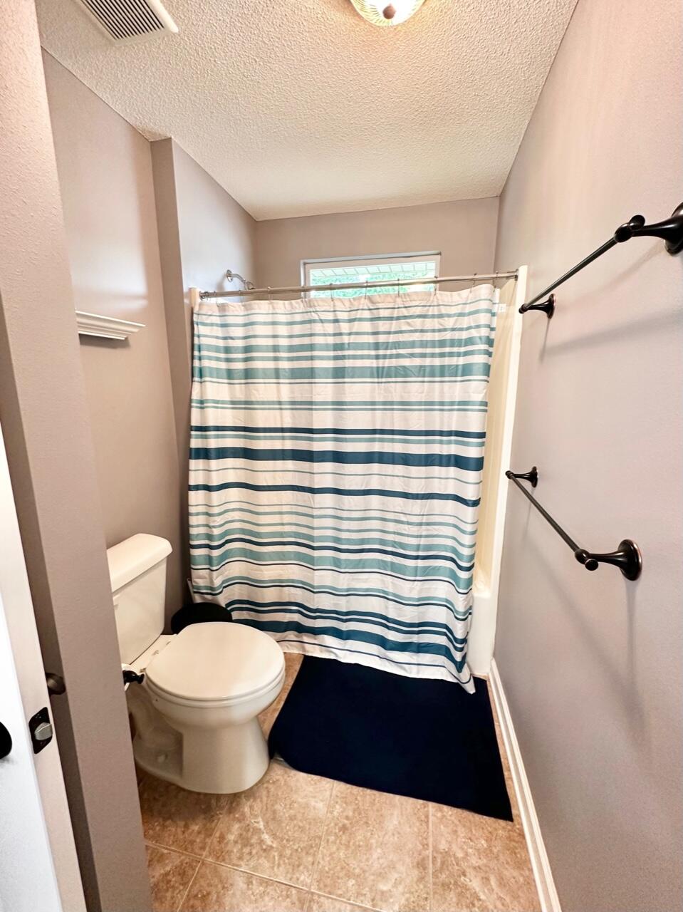 SUMMERWOOD - Residential Lease