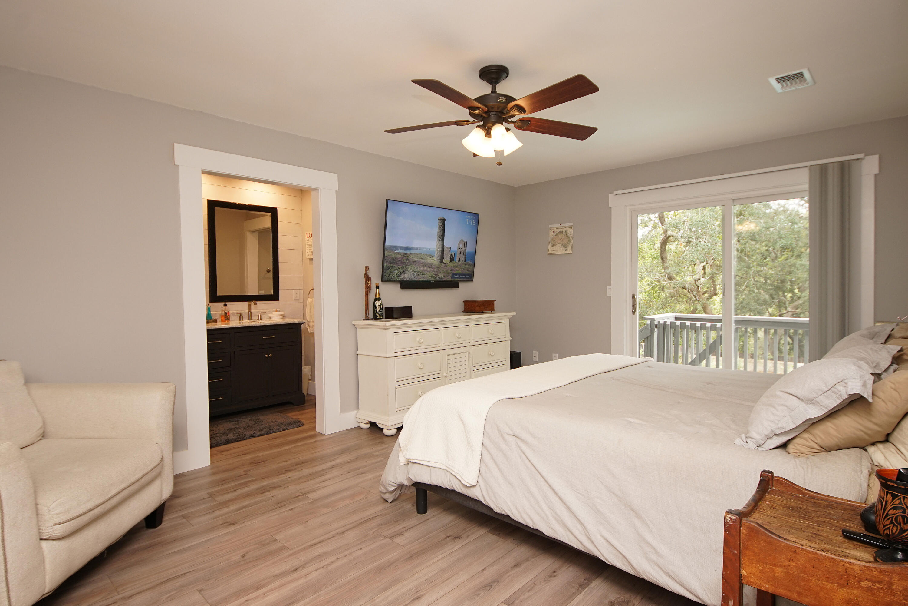 PALM CREST - Residential