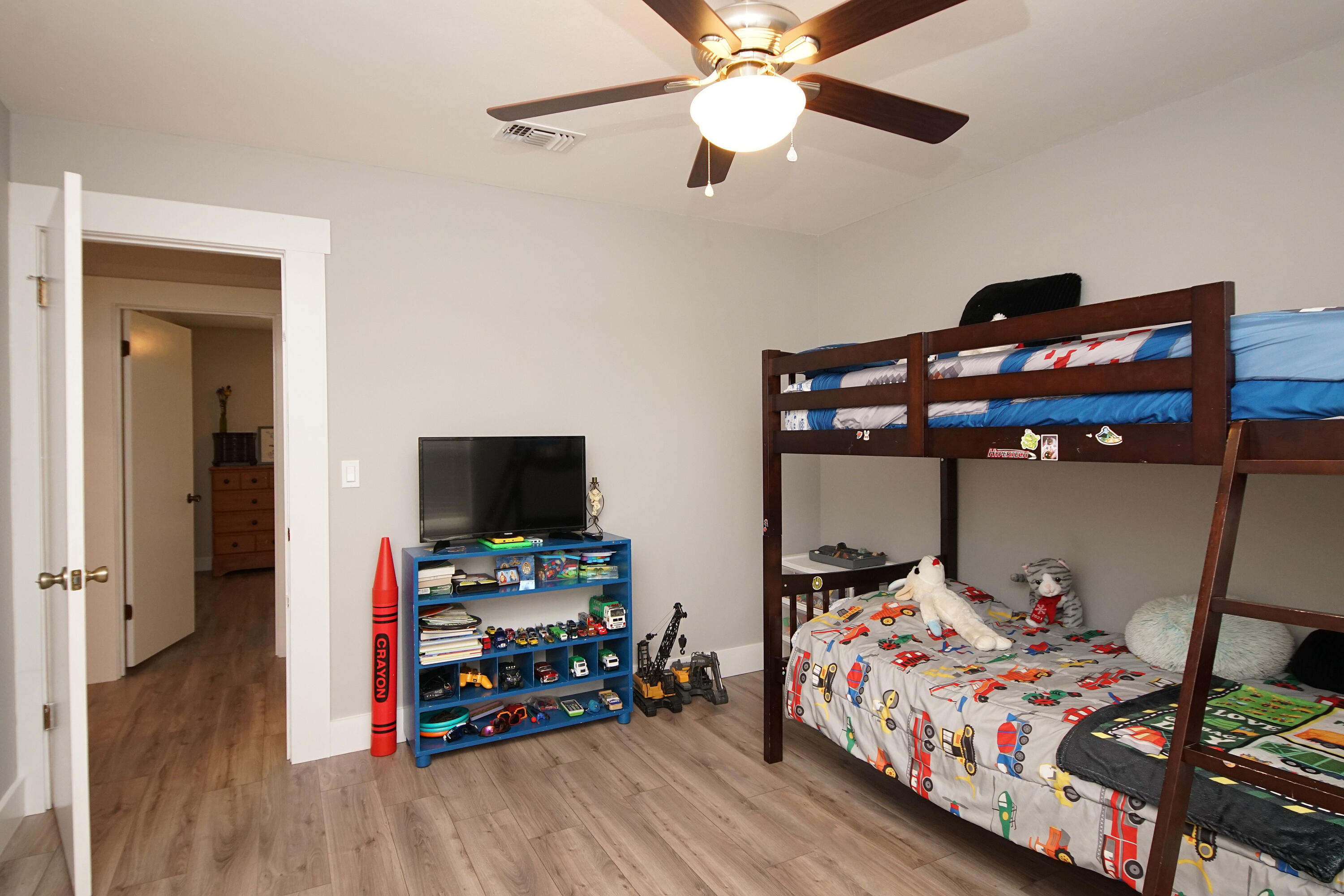 PALM CREST - Residential