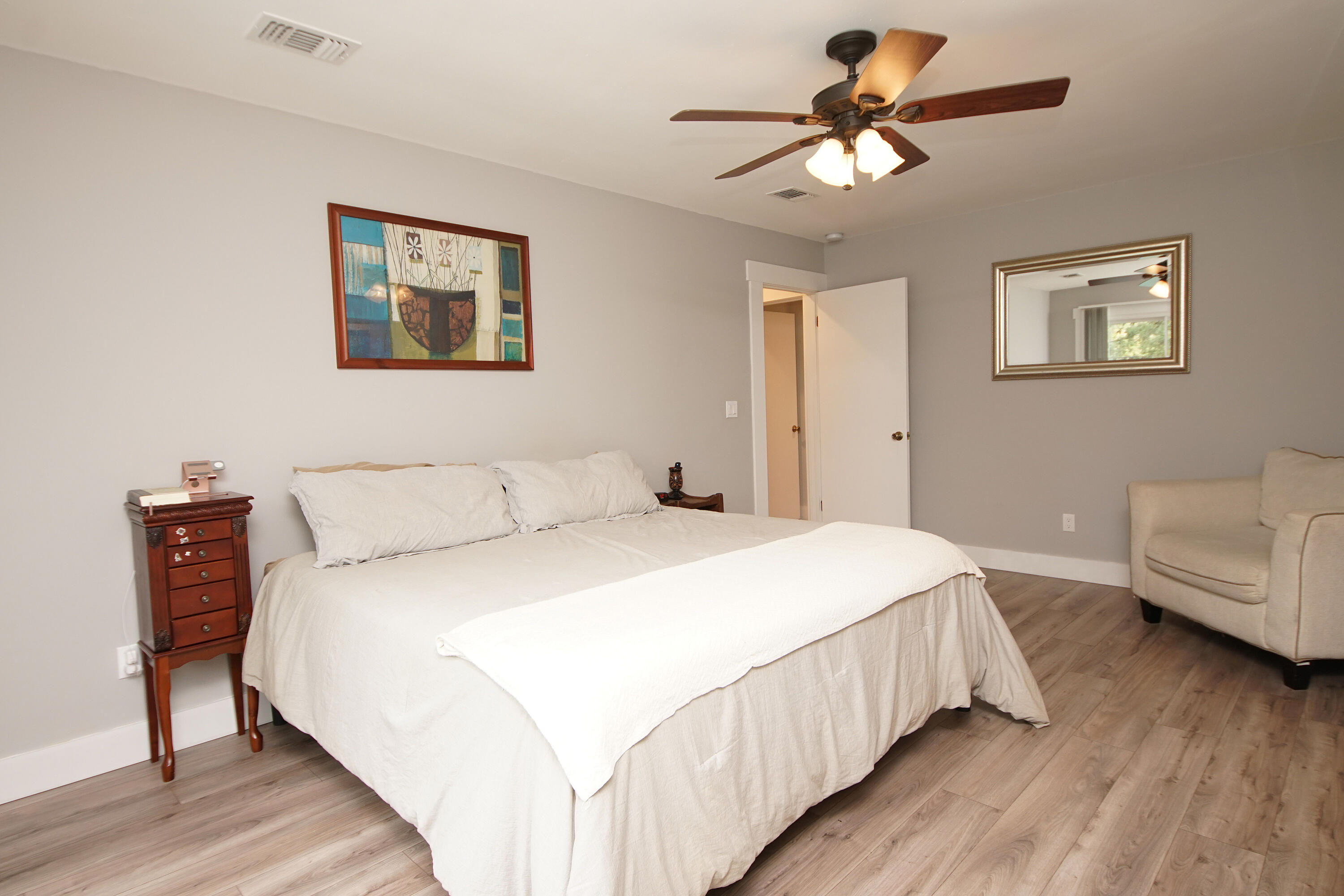 PALM CREST - Residential