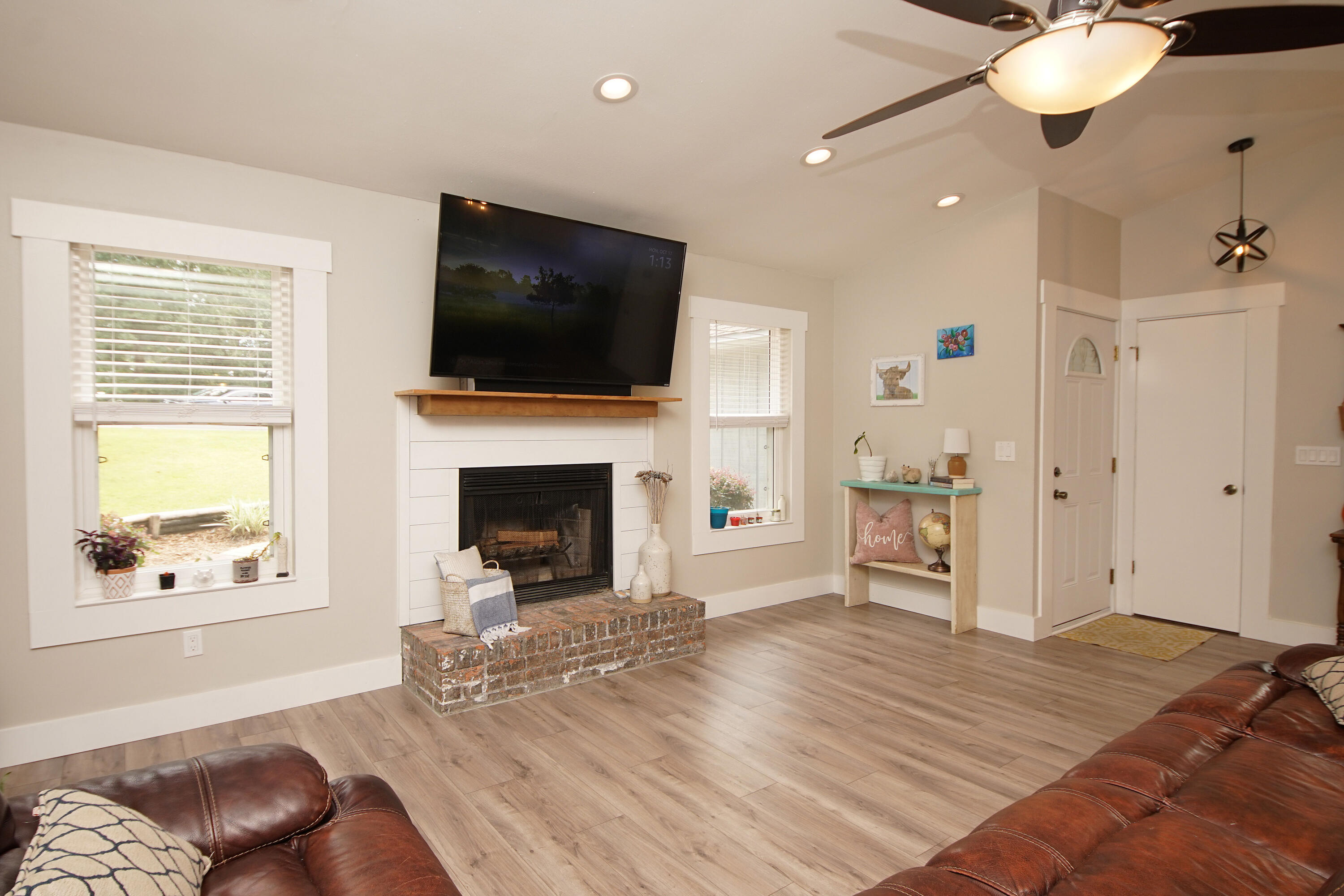 PALM CREST - Residential