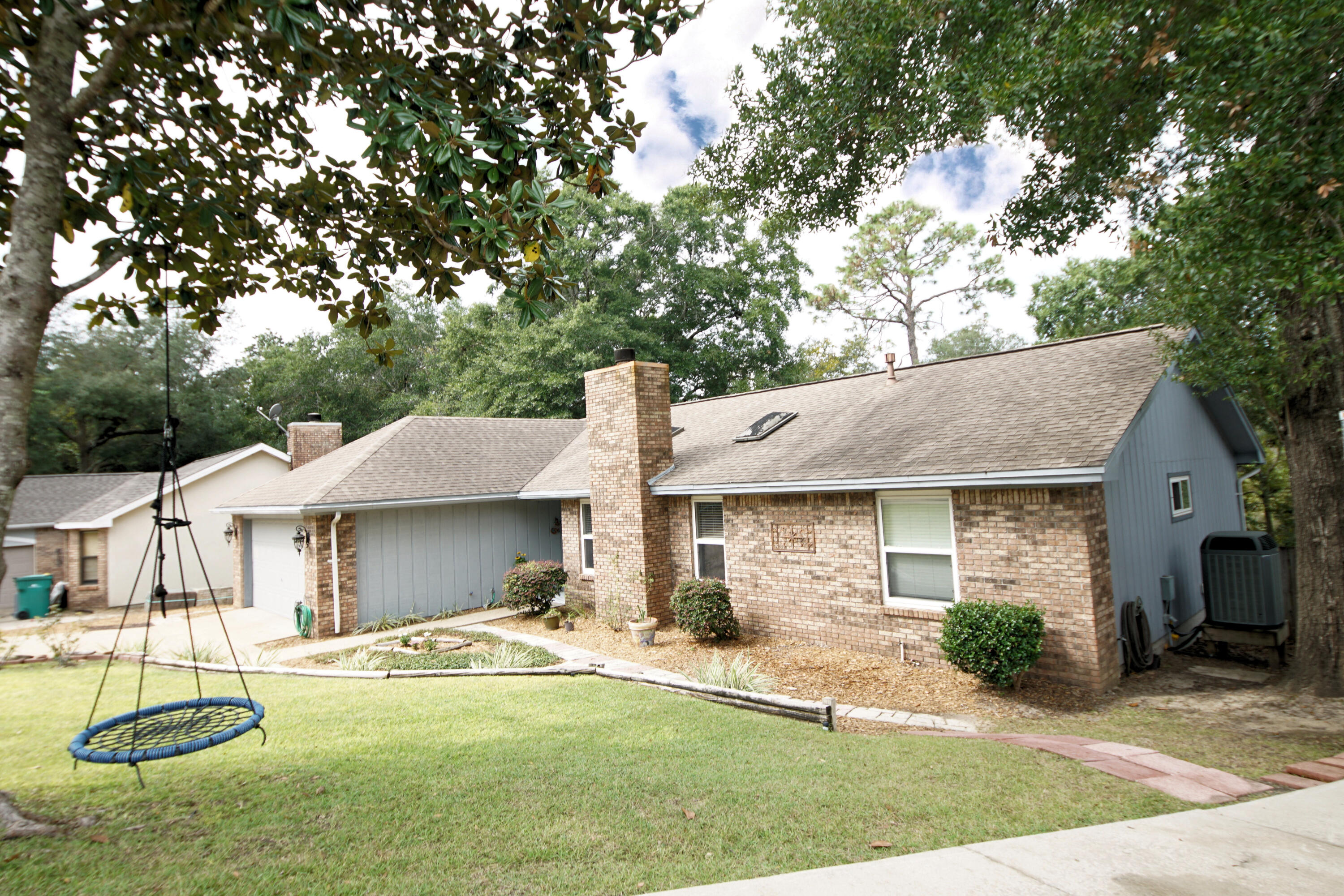 PALM CREST - Residential