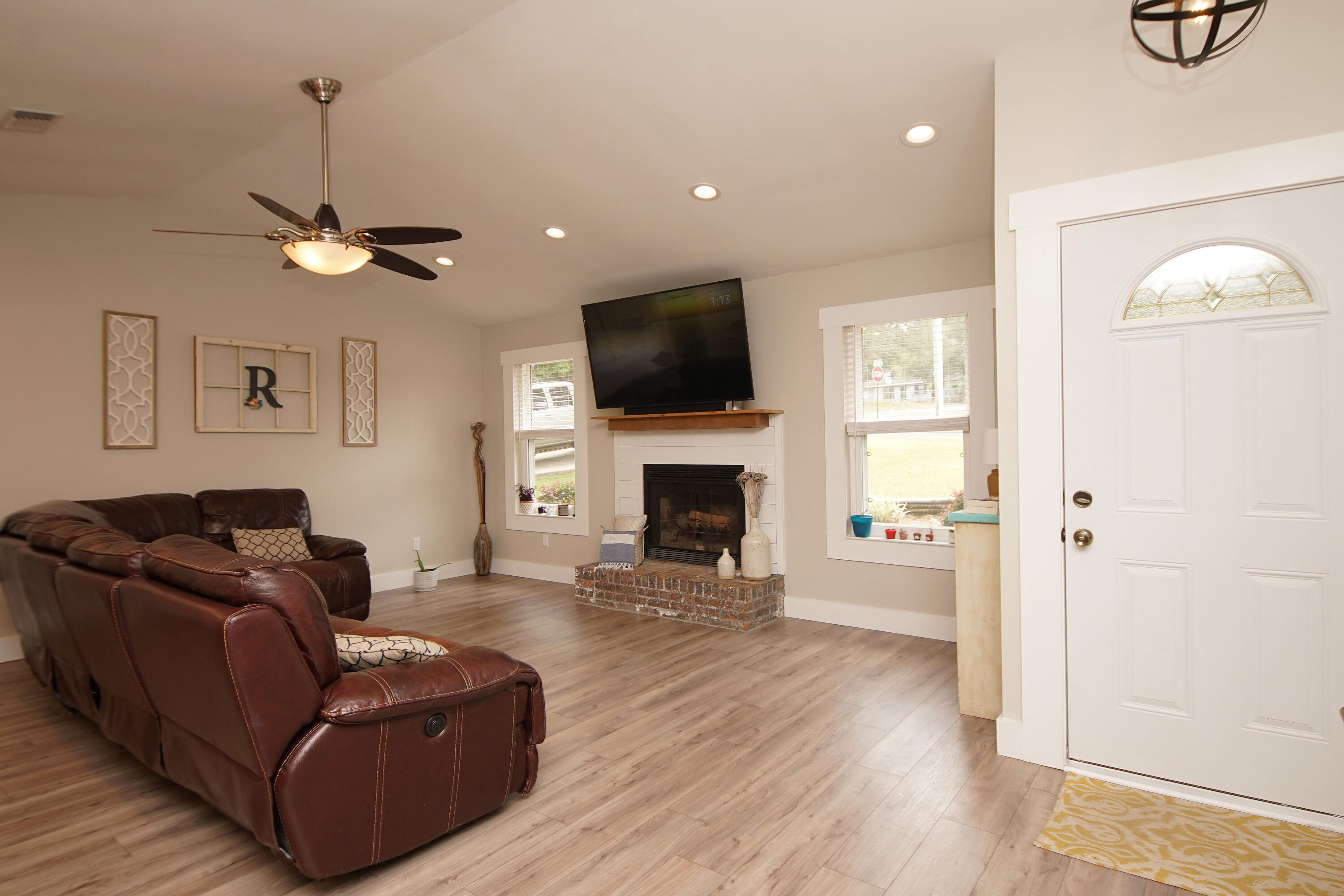 PALM CREST - Residential