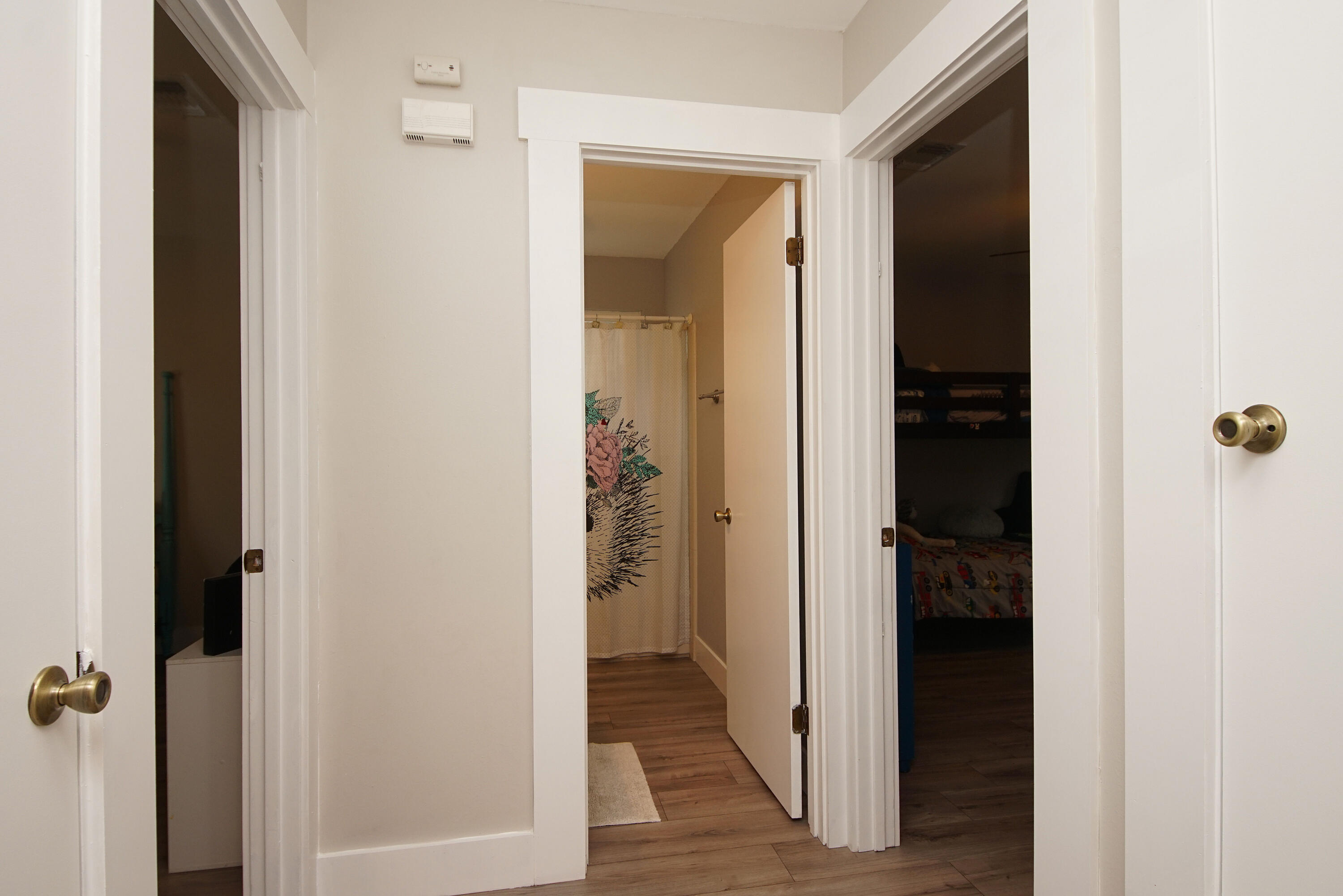 PALM CREST - Residential