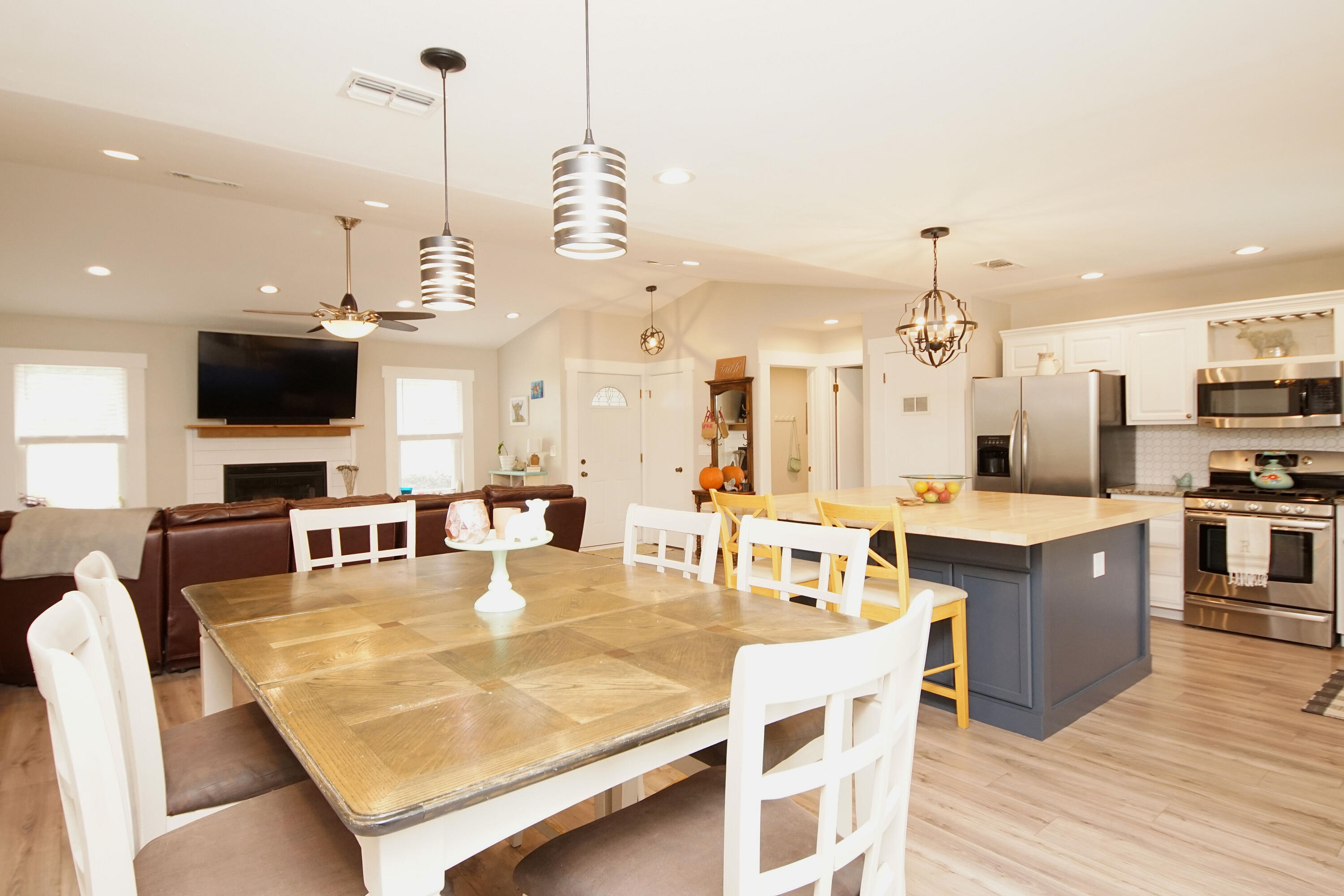 PALM CREST - Residential