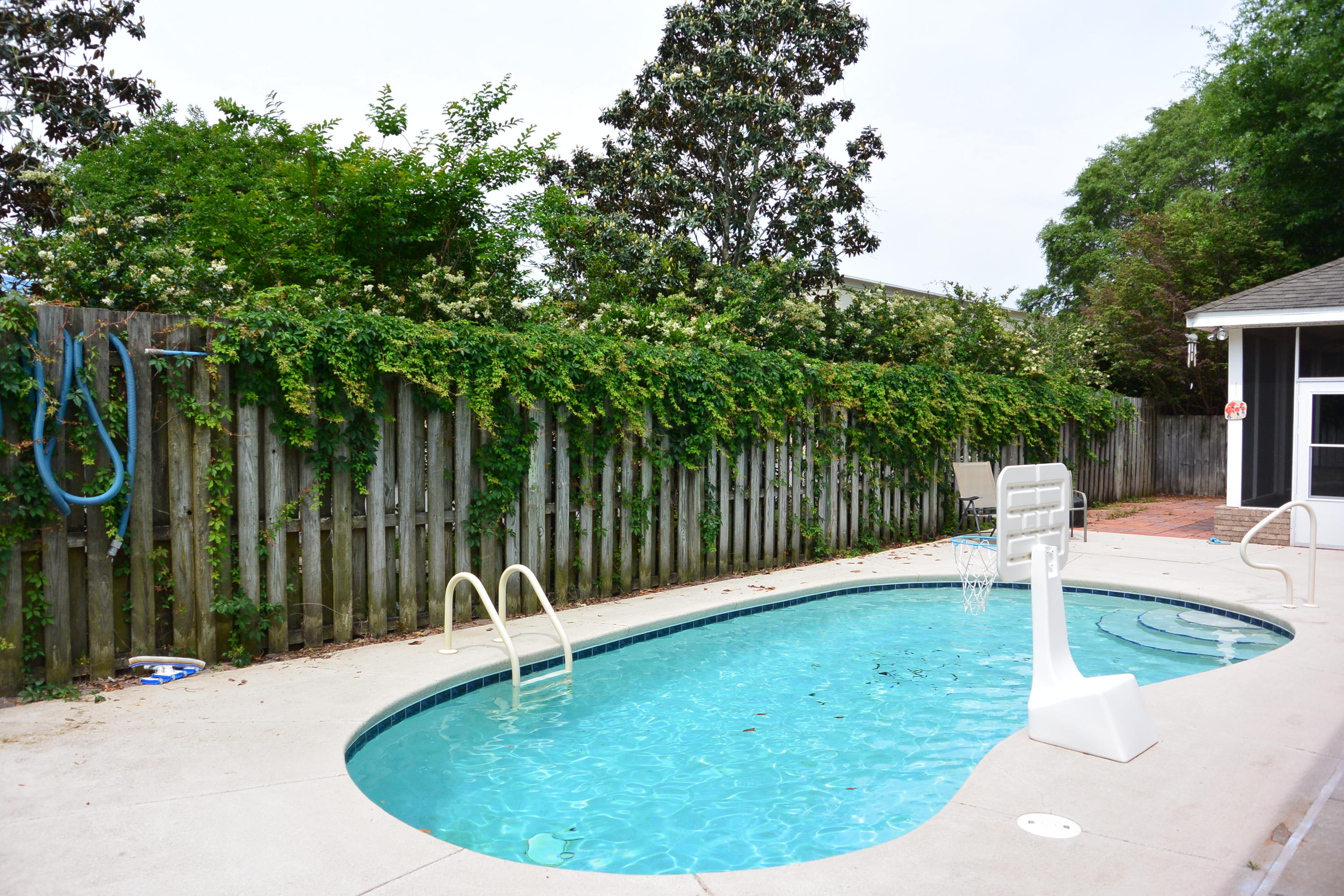 THE CROSSINGS AT BLUEWATER BAY - Residential