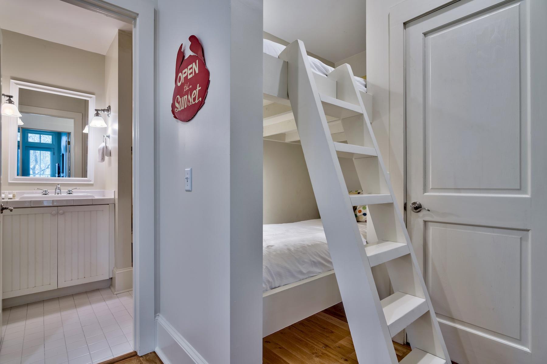 WATERCOLOR - Residential