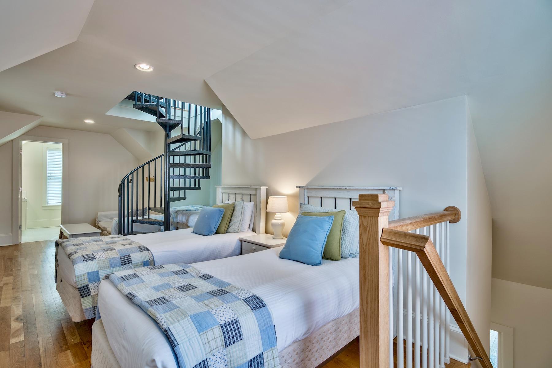 WATERCOLOR - Residential