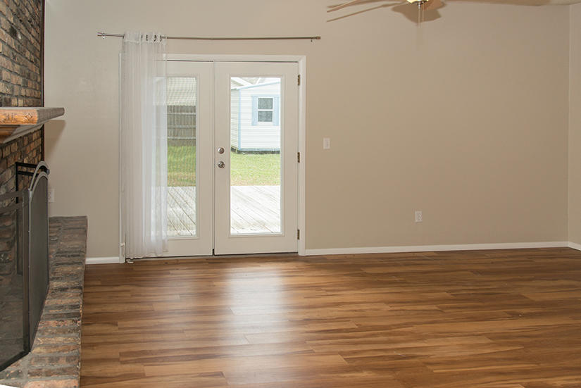 PINE MEADOWS - Residential Lease