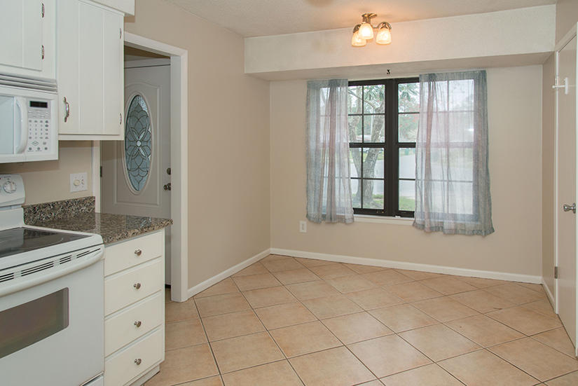 PINE MEADOWS - Residential Lease