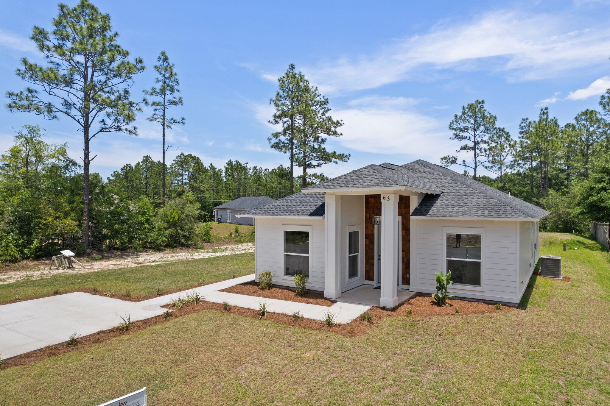 OAKWOOD LAKES ESTATES - Residential