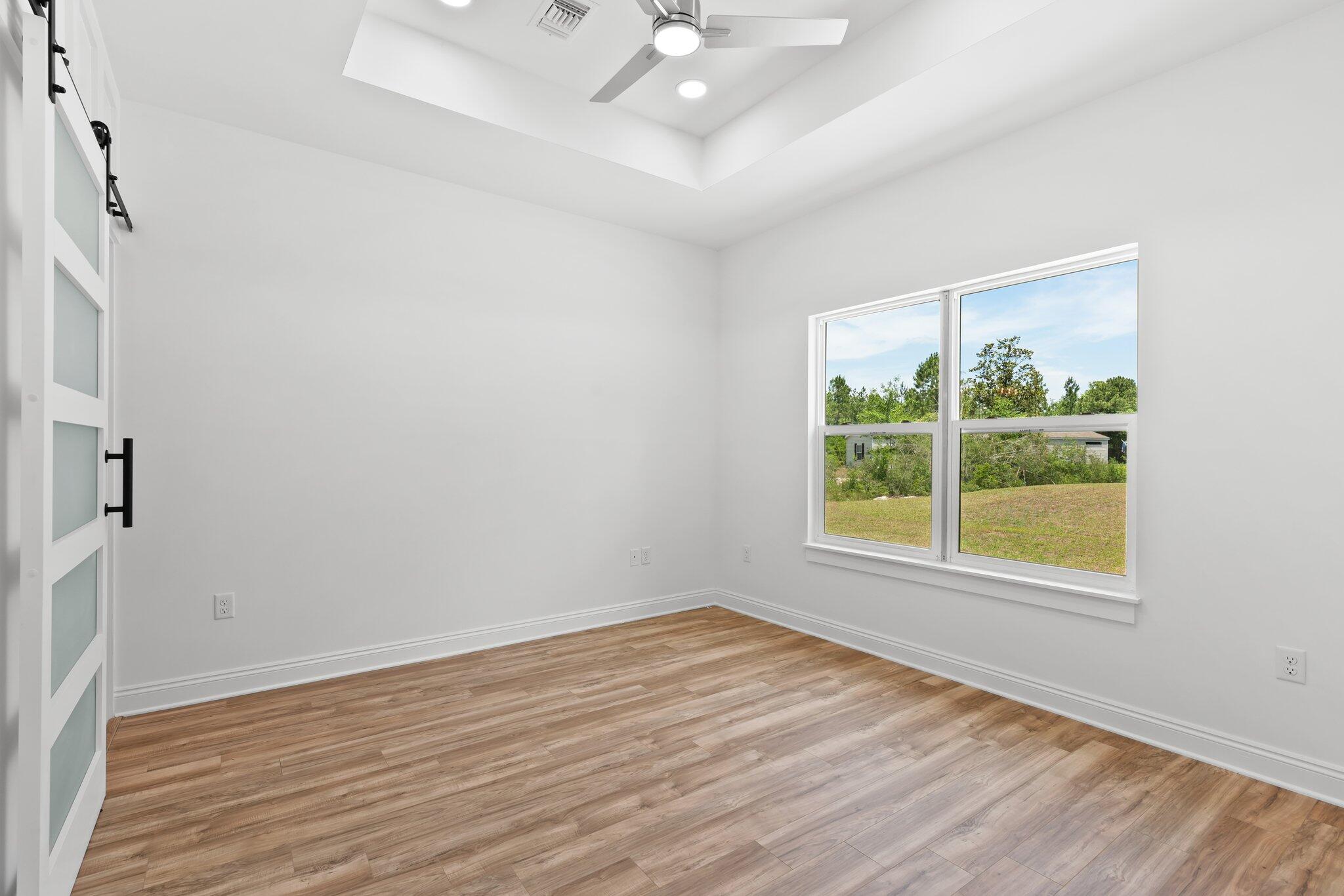 OAKWOOD LAKES ESTATES - Residential