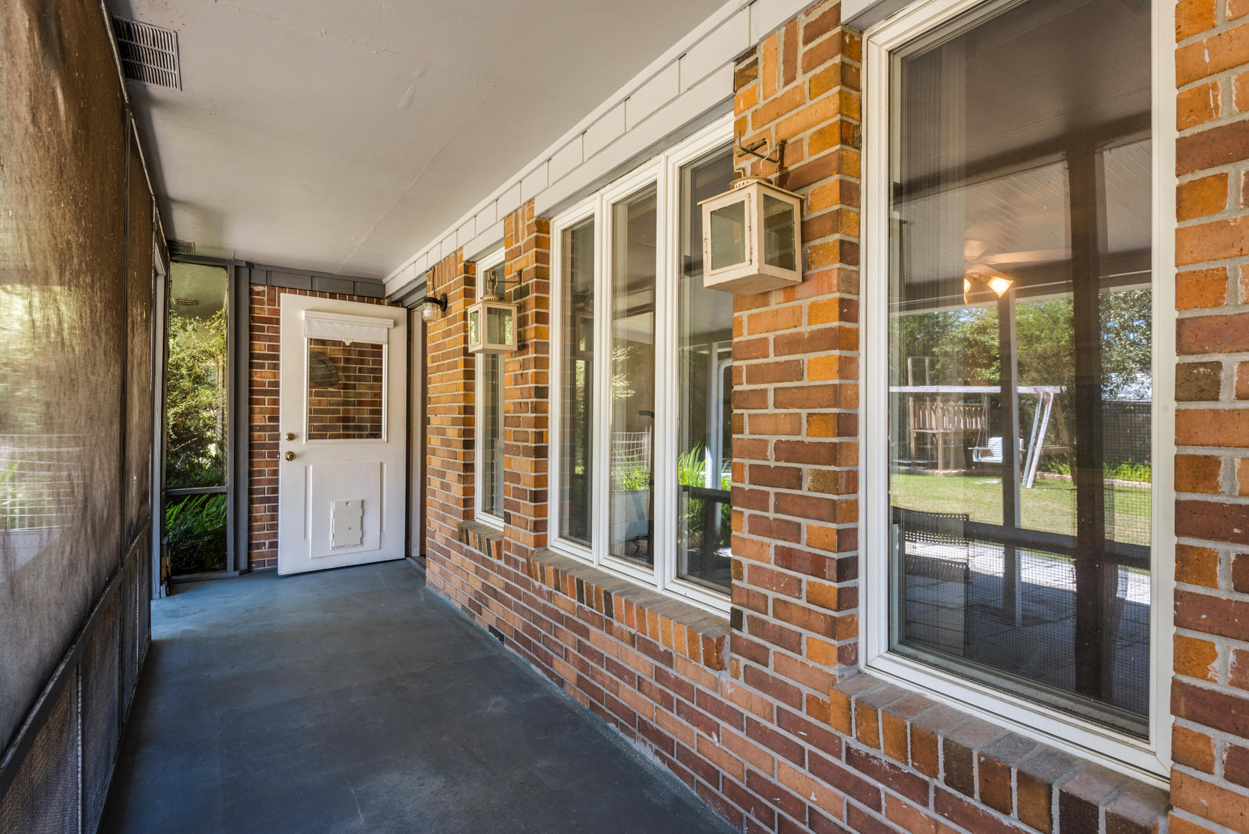 PINEWOOD ESTATES - Residential