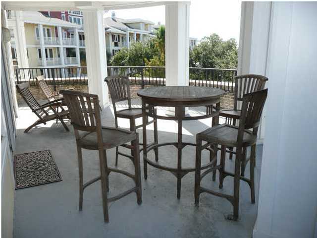 OBSERVATION POINT - Residential