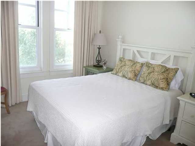 OBSERVATION POINT - Residential